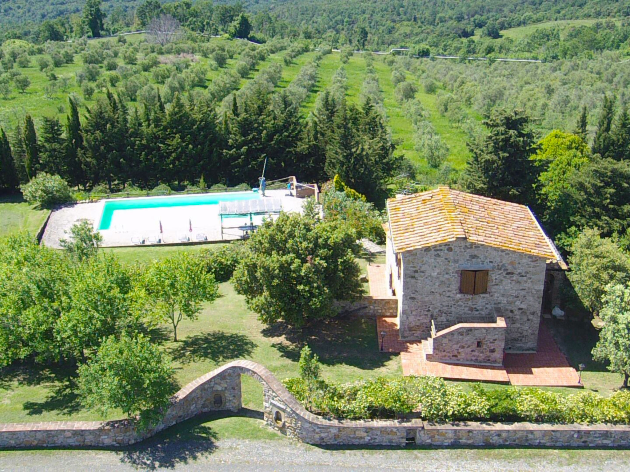 Vacation house with pool (4P)