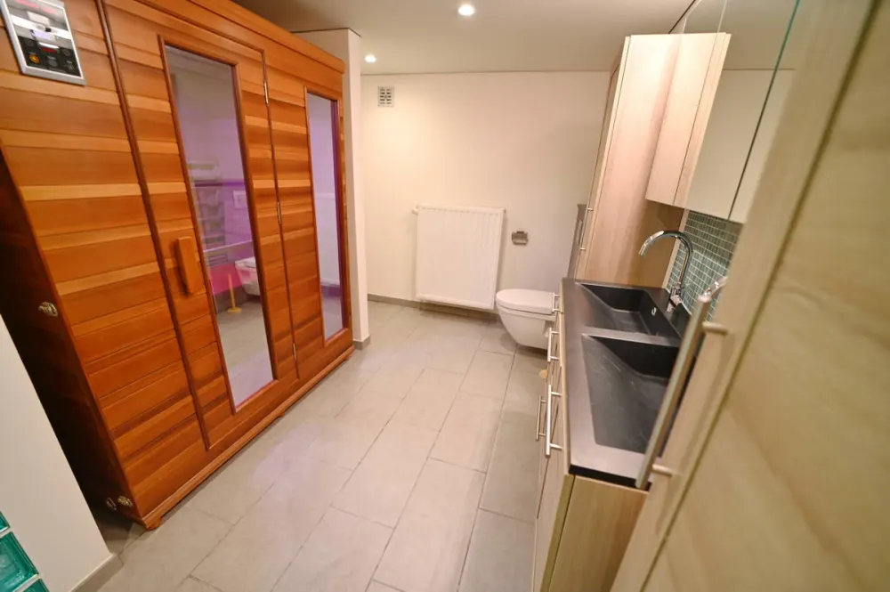 Gruppenunterkunft mit Jacuzzi in den Ardennen