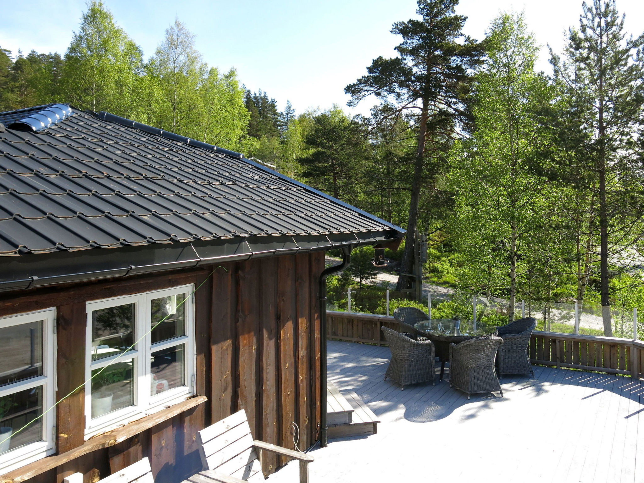 Logement de vacances en bois à 400 mètres du lac