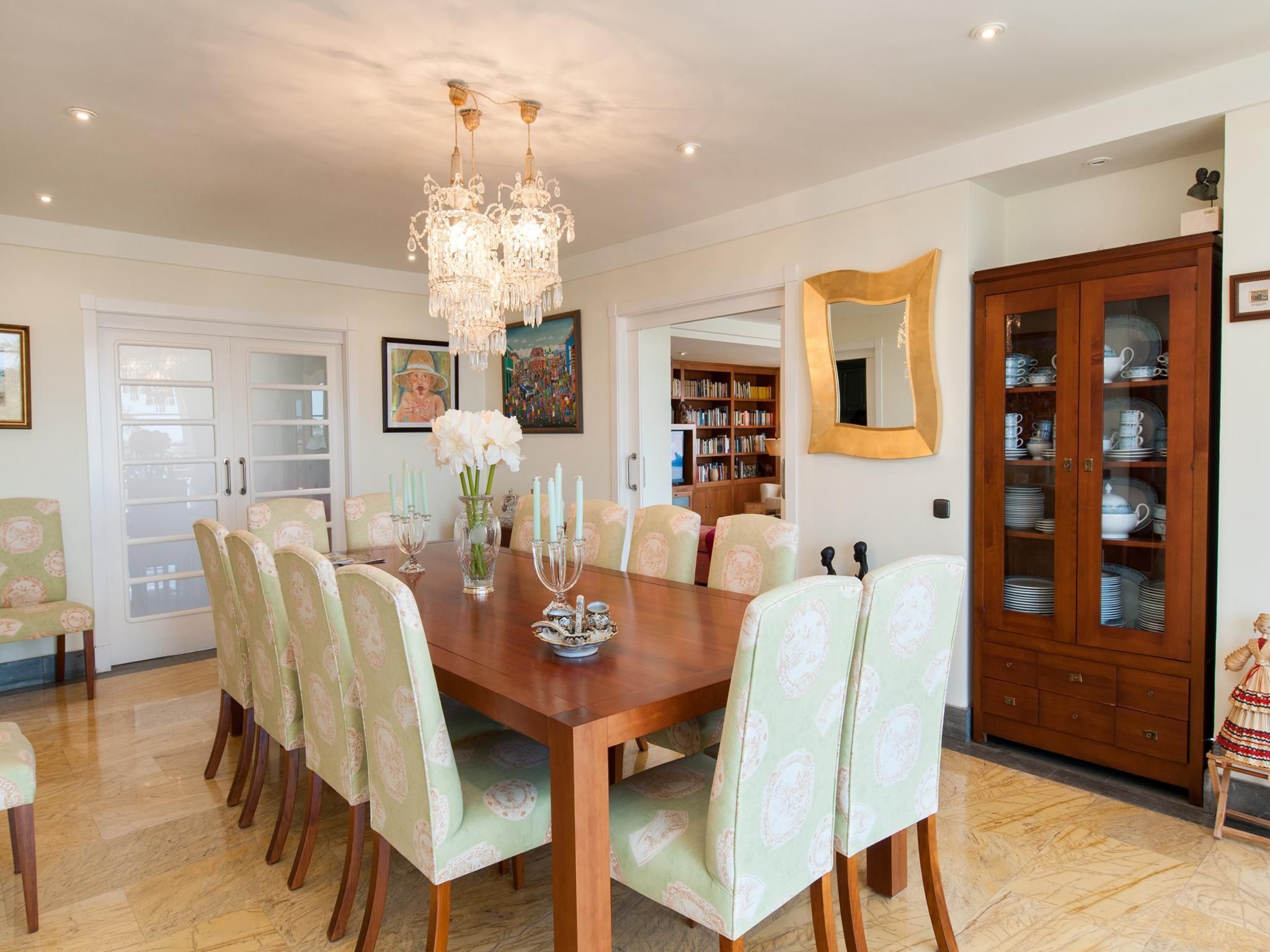 Luxe villa voor 8 personen met biljart