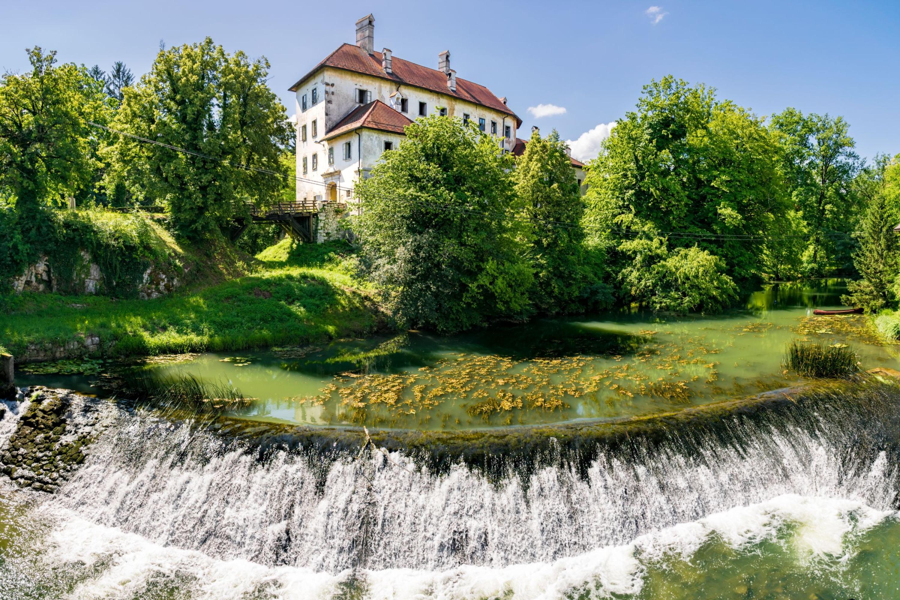 Logement de vacances rustique à Gradac