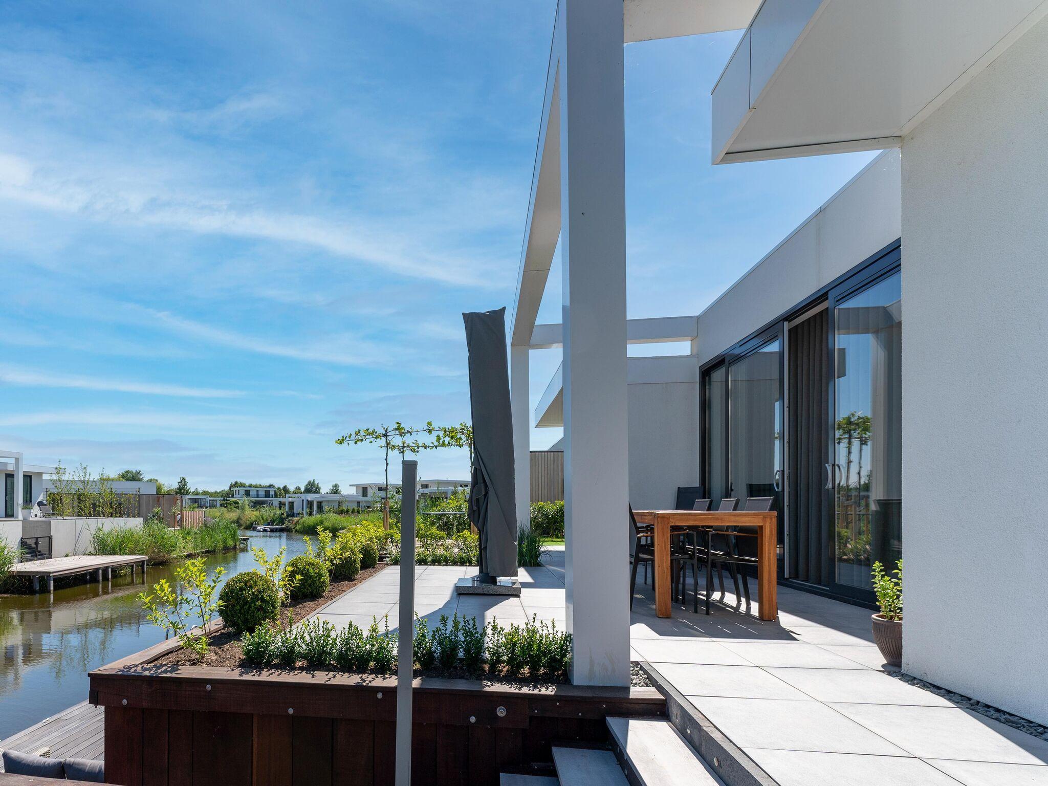 Attractive villa with jacuzzi on the waterfront