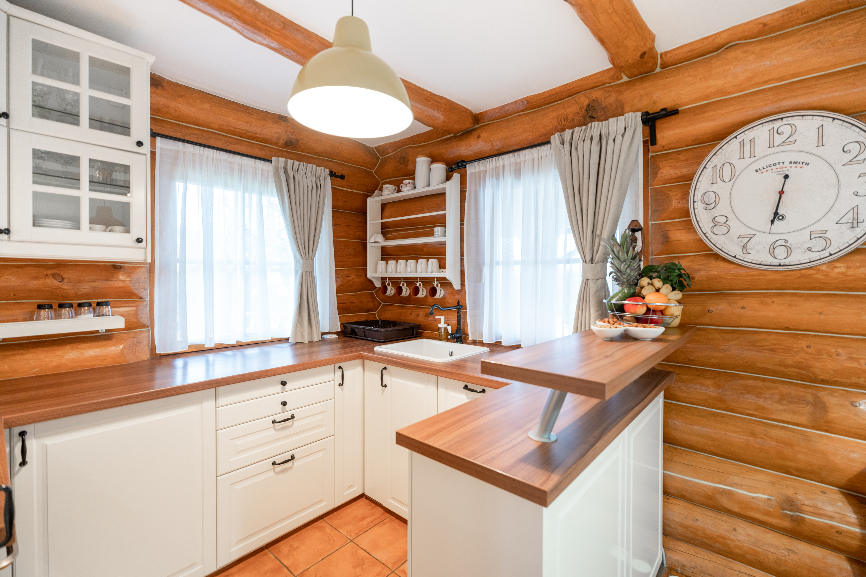 Wooden holiday home with large garden