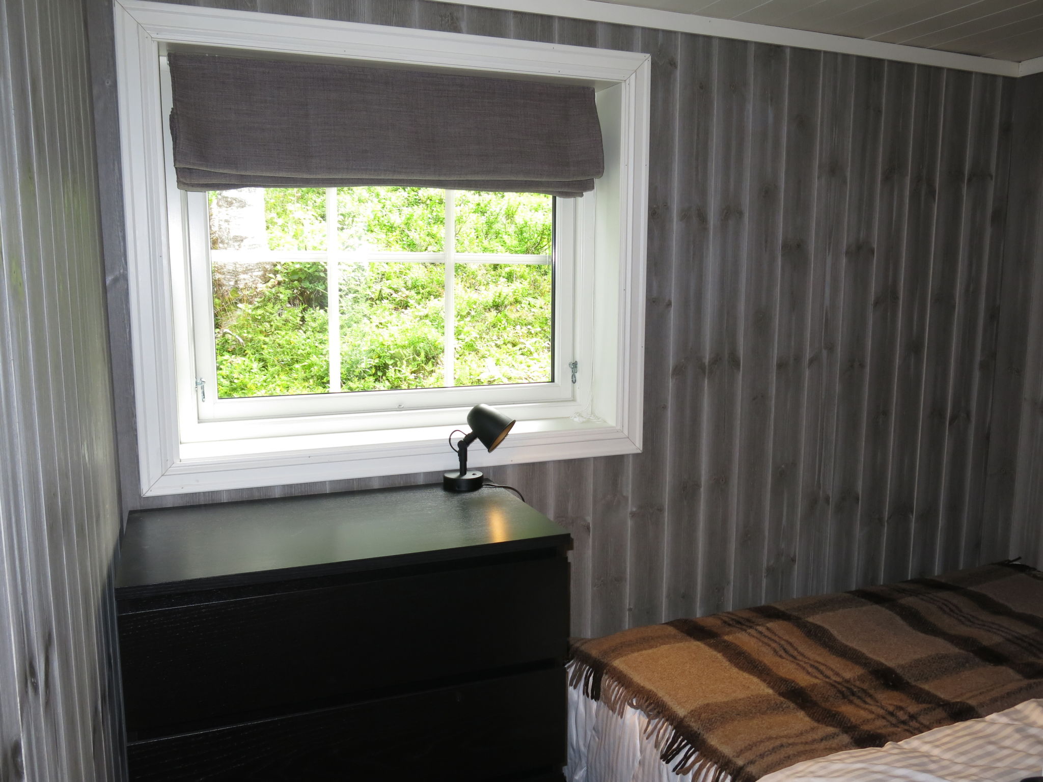 Green holiday home in the mountains in Ljosland
