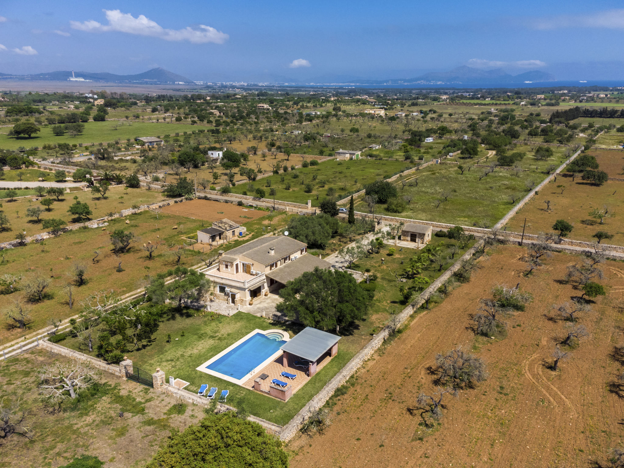 Rural and quiet holiday home (8p)