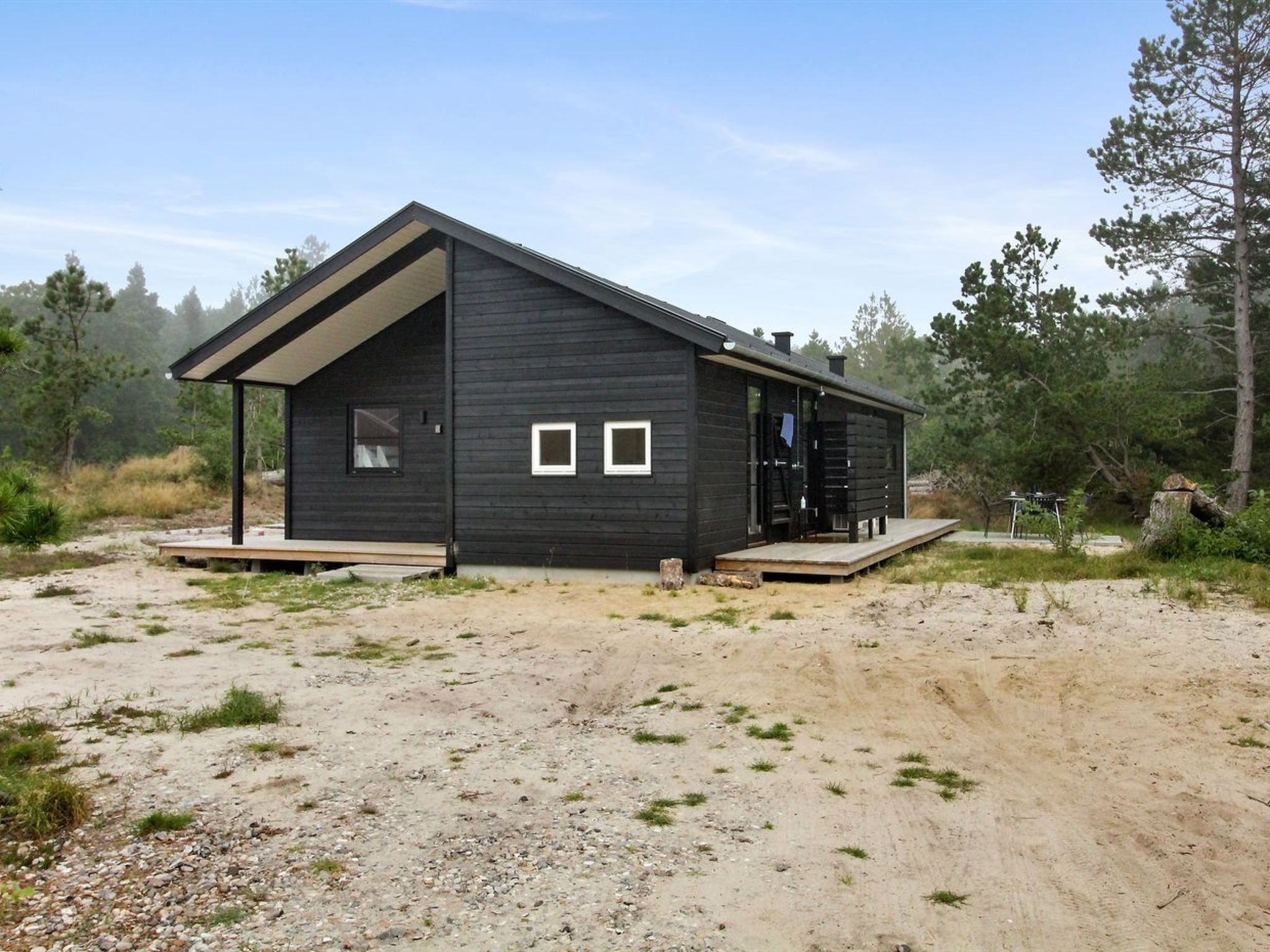 Modern holiday home in nature