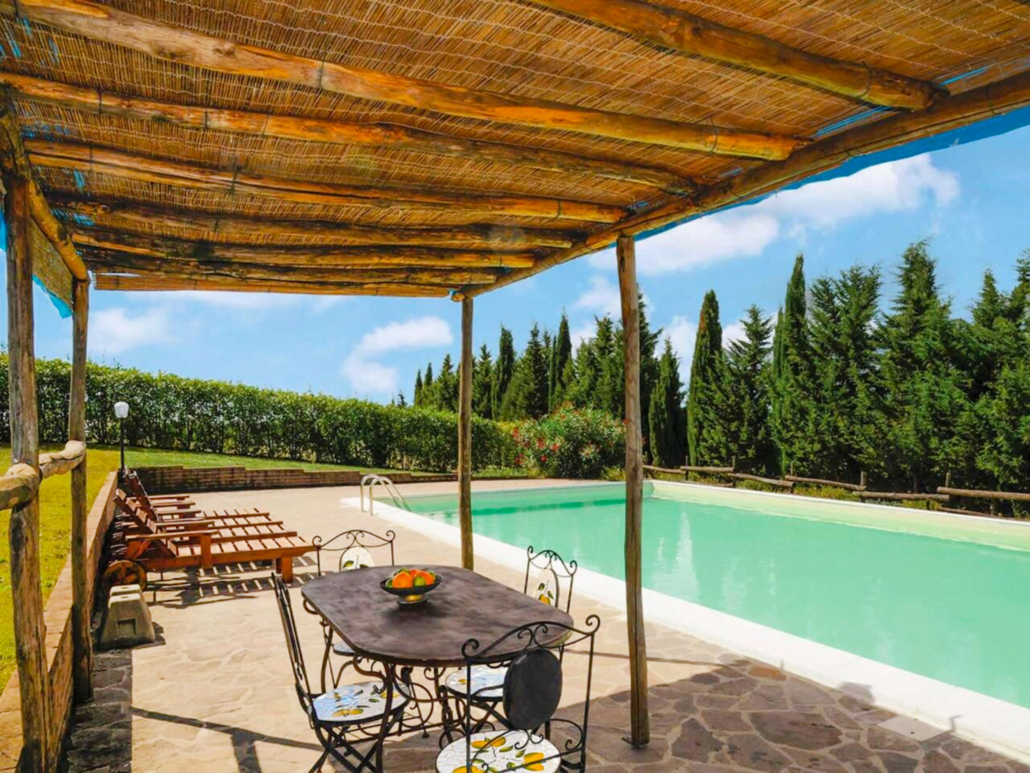 Vacation house with pool (4P)