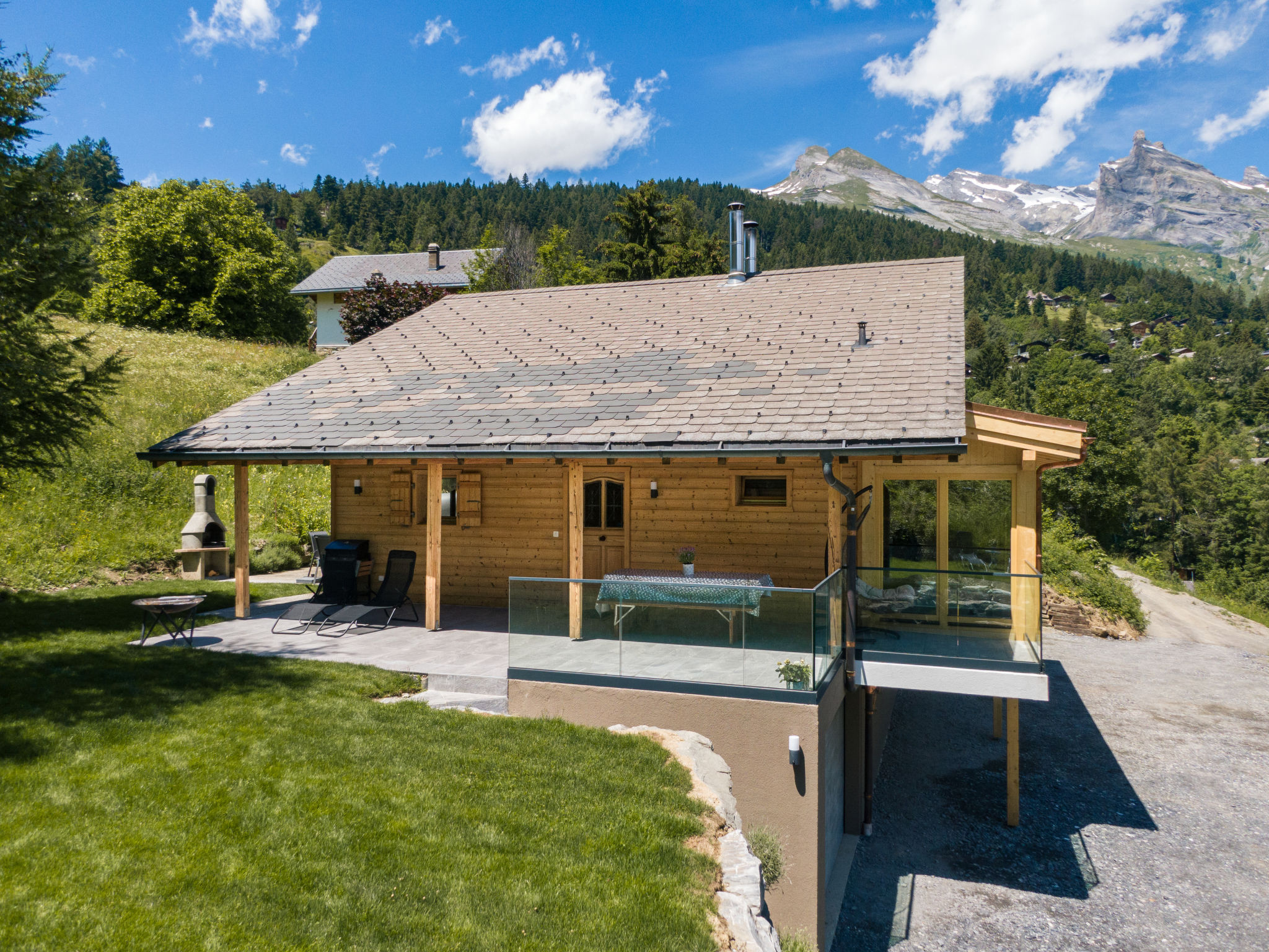 Modern holiday home in Switzerland