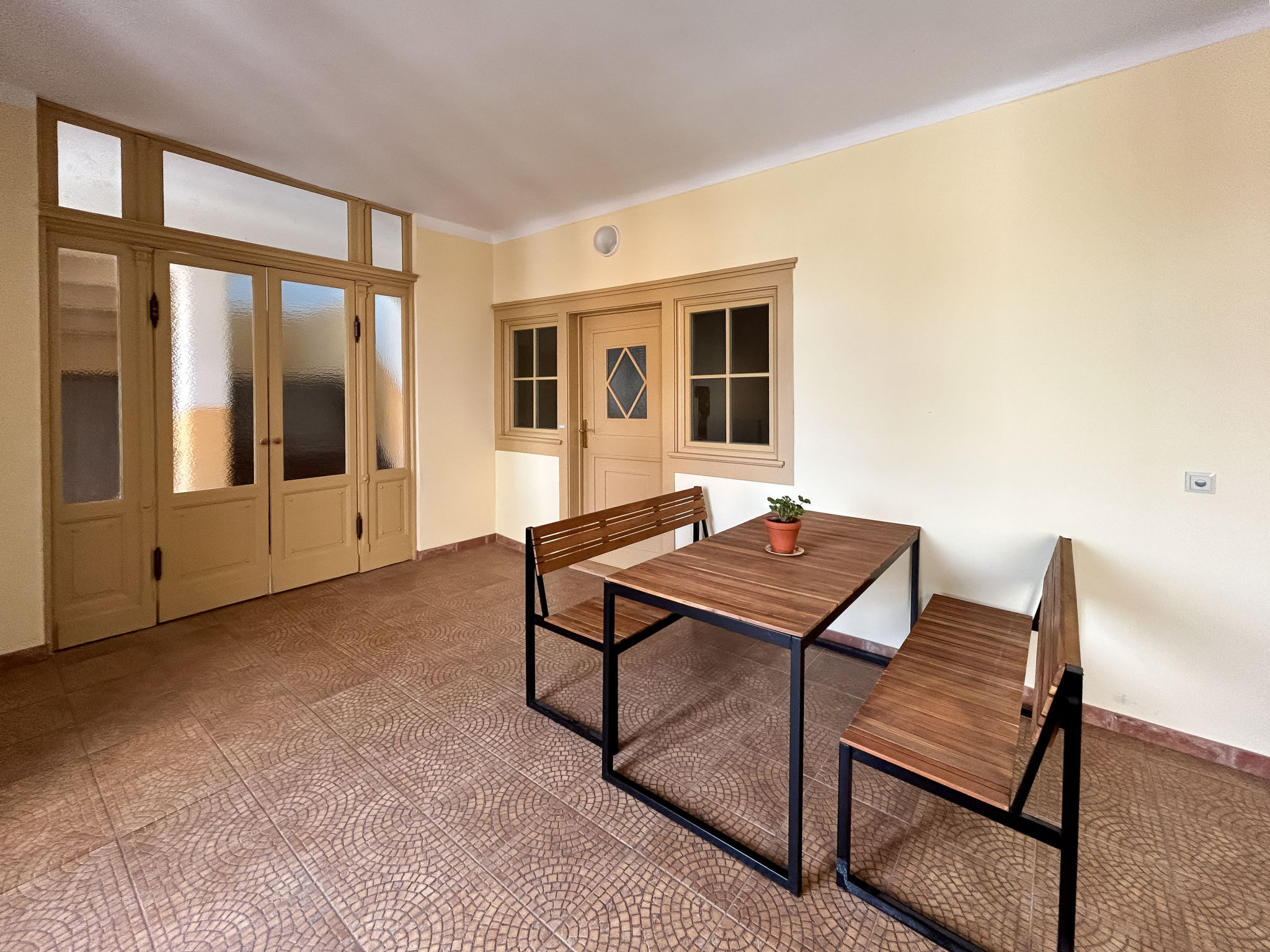 Appartement dans l'immeuble 1529