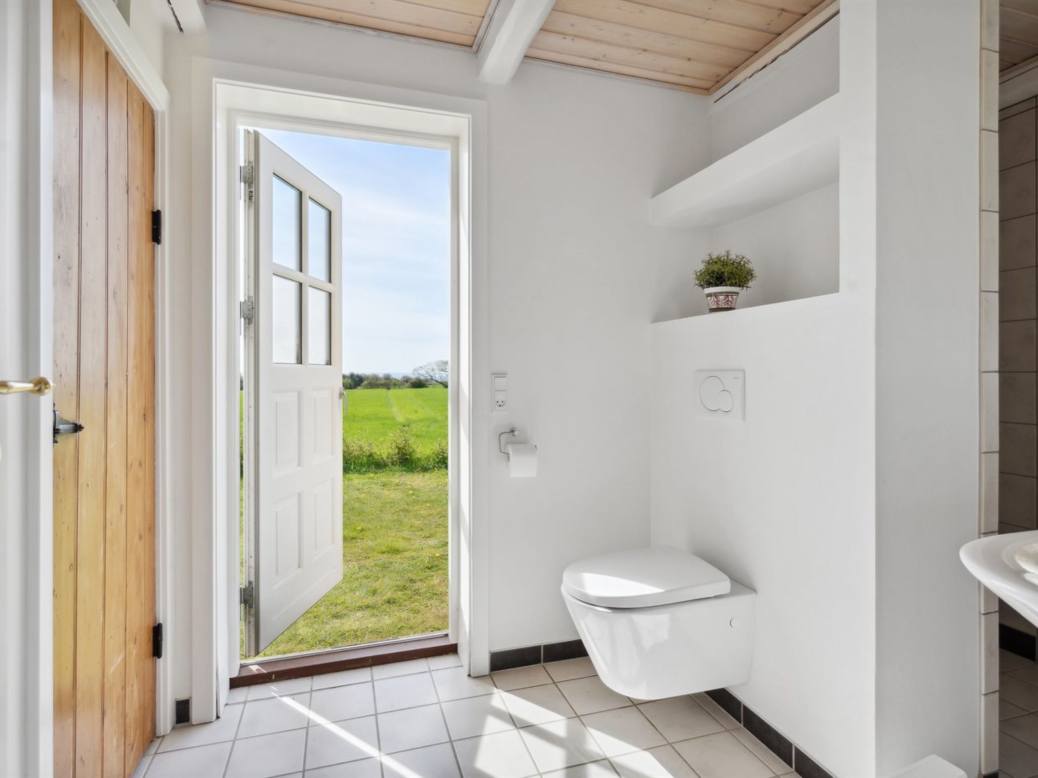 Holiday home 700 meters from the sea (9p)