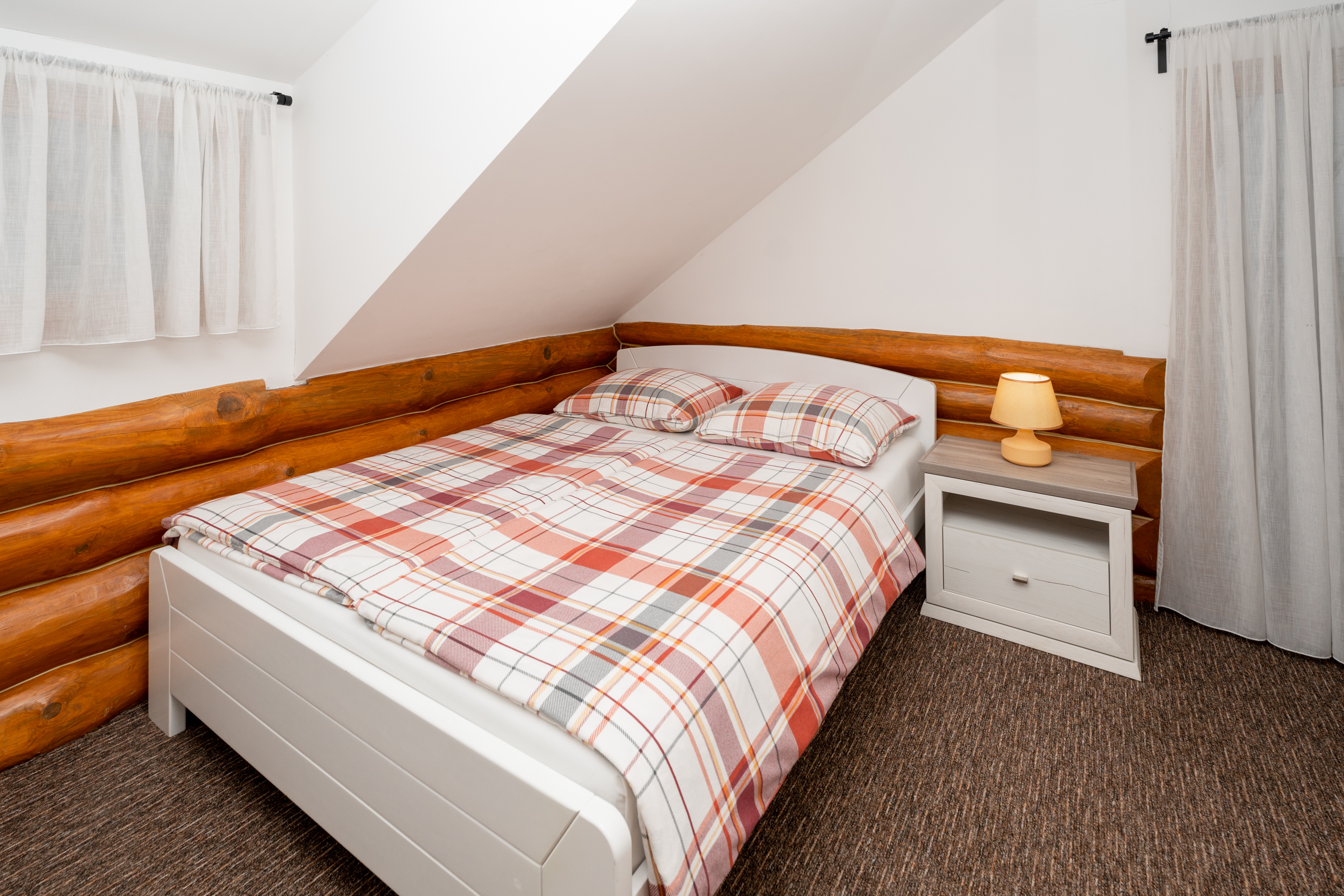 Wooden holiday home with large garden