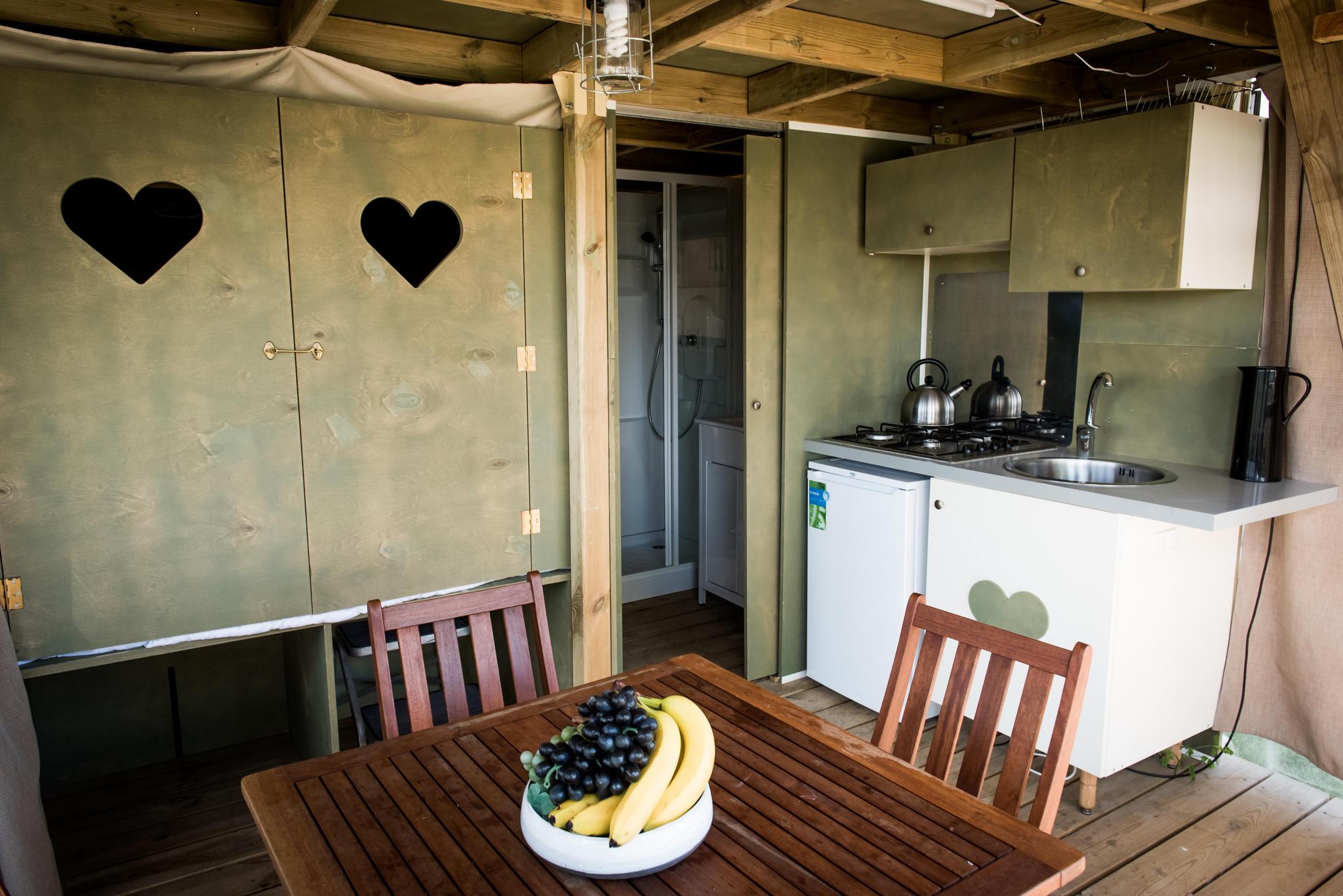Tente Glamping avec plancher pour 4 personnes
