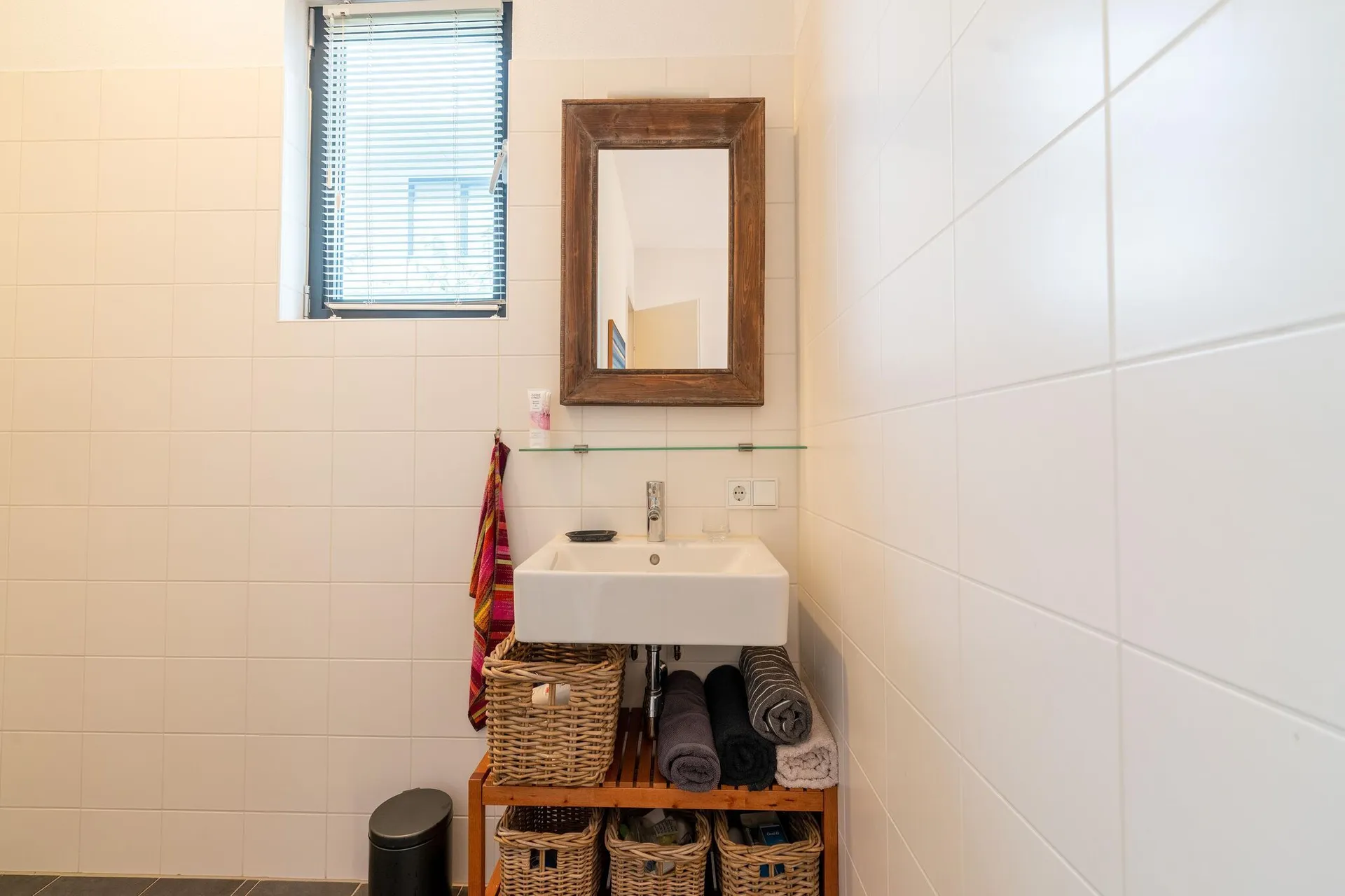 Maison de vacances confortable au bord de l'eau