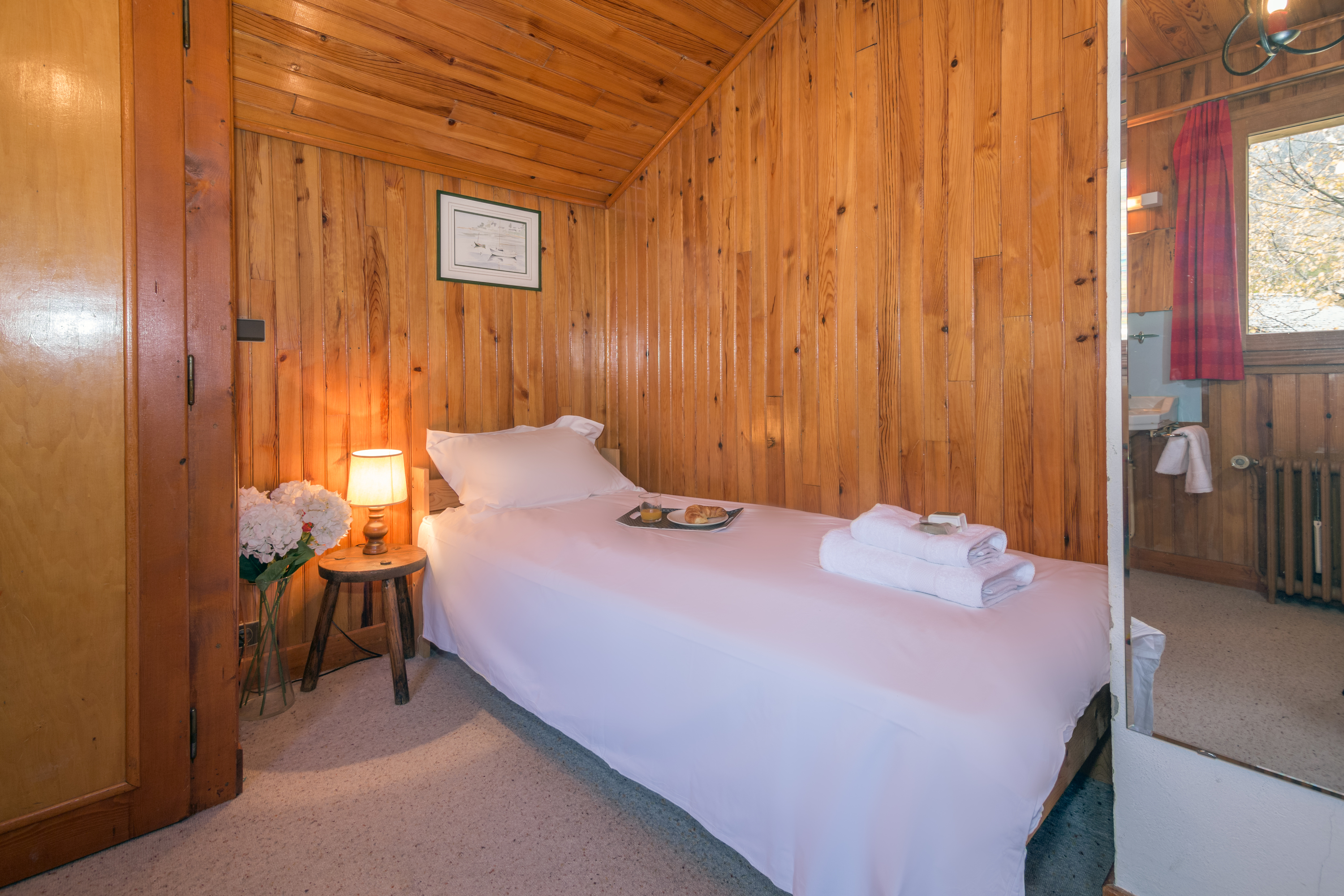 Group accommodation with beautiful view and sauna