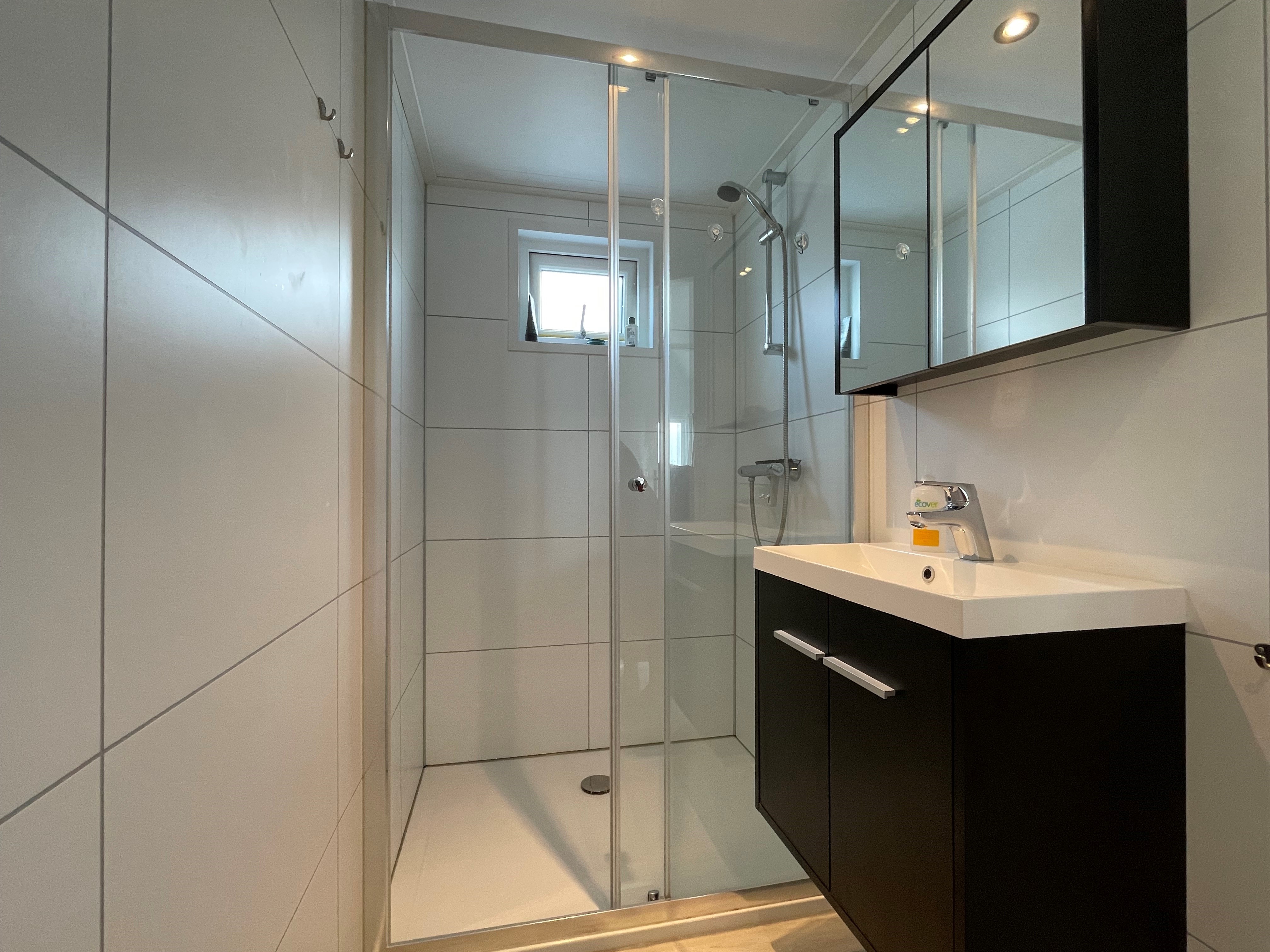 Beach house Zeeland for 5 people