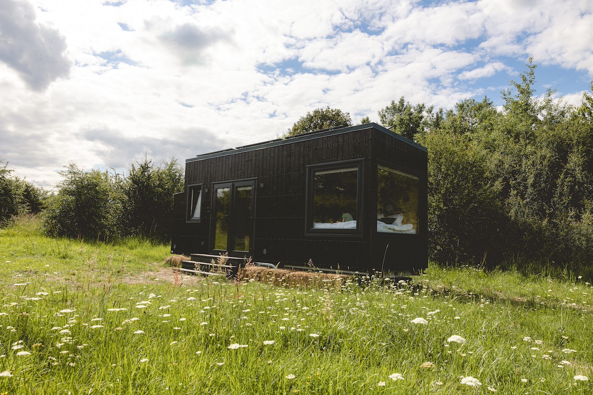 Quiet tiny house near a zoo