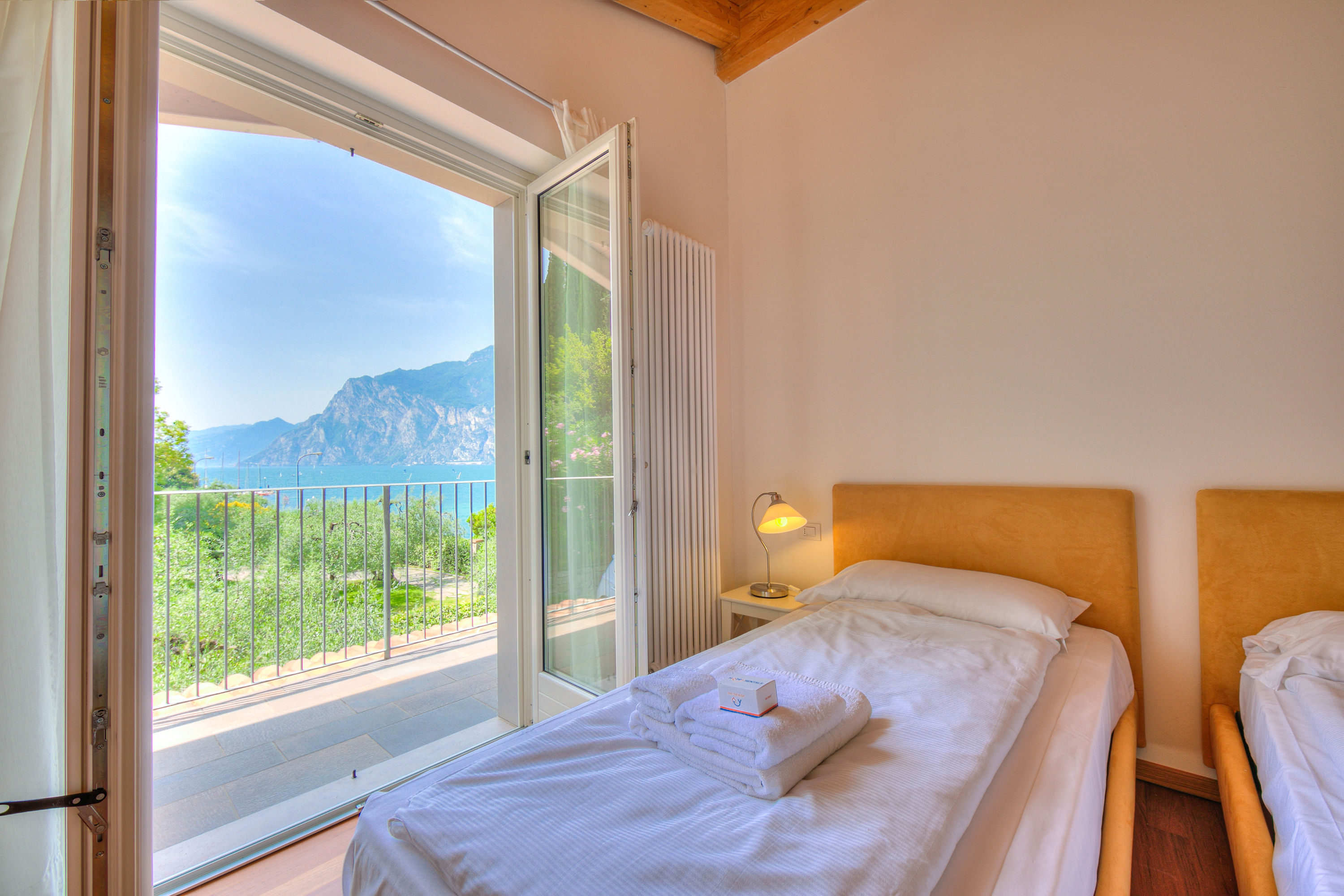 Logement de vacances situé au bord d'un lac
