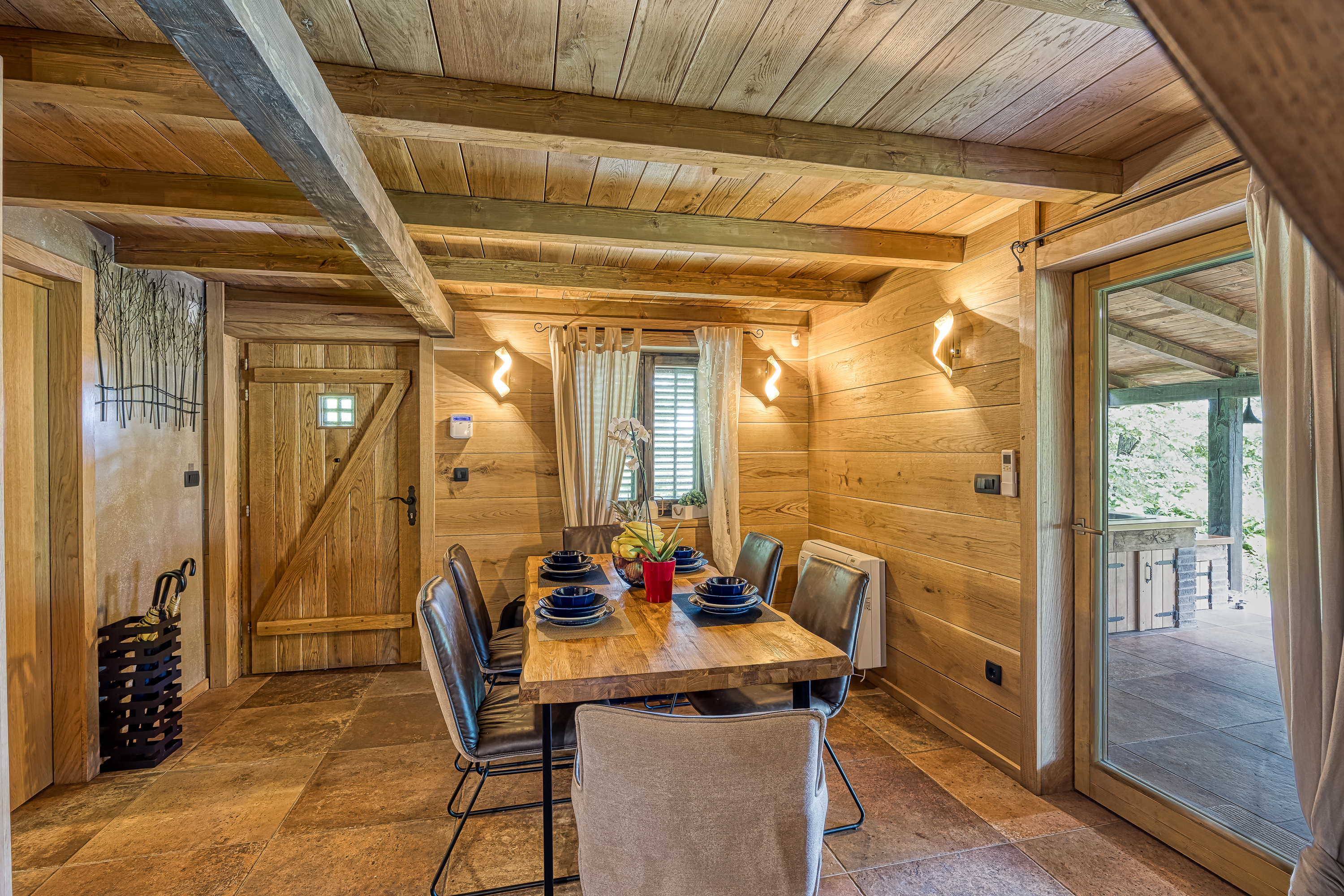Maison dans la forêt en Croatie avec wellness privé