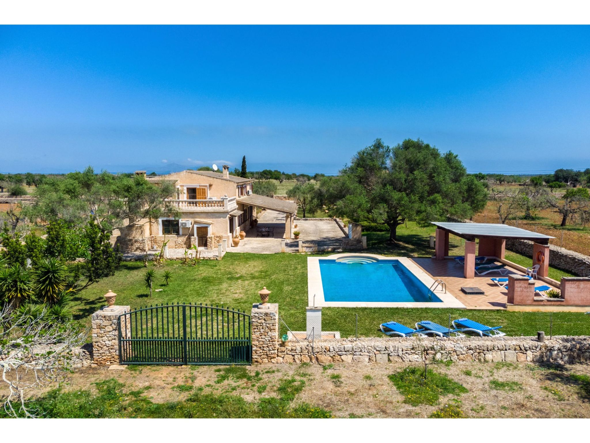 Rural and quiet holiday home (8p)