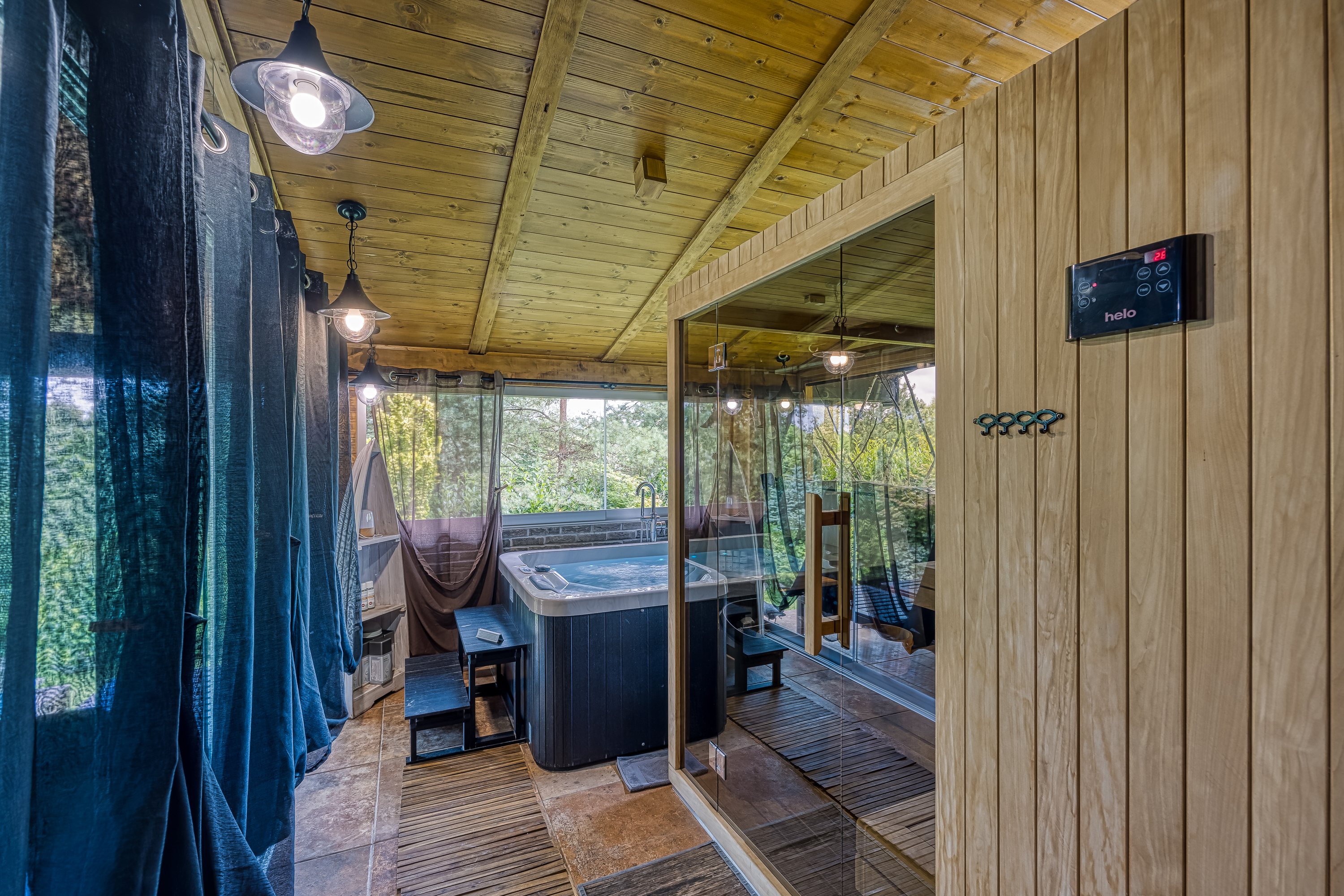 Maison dans la forêt en Croatie avec wellness privé