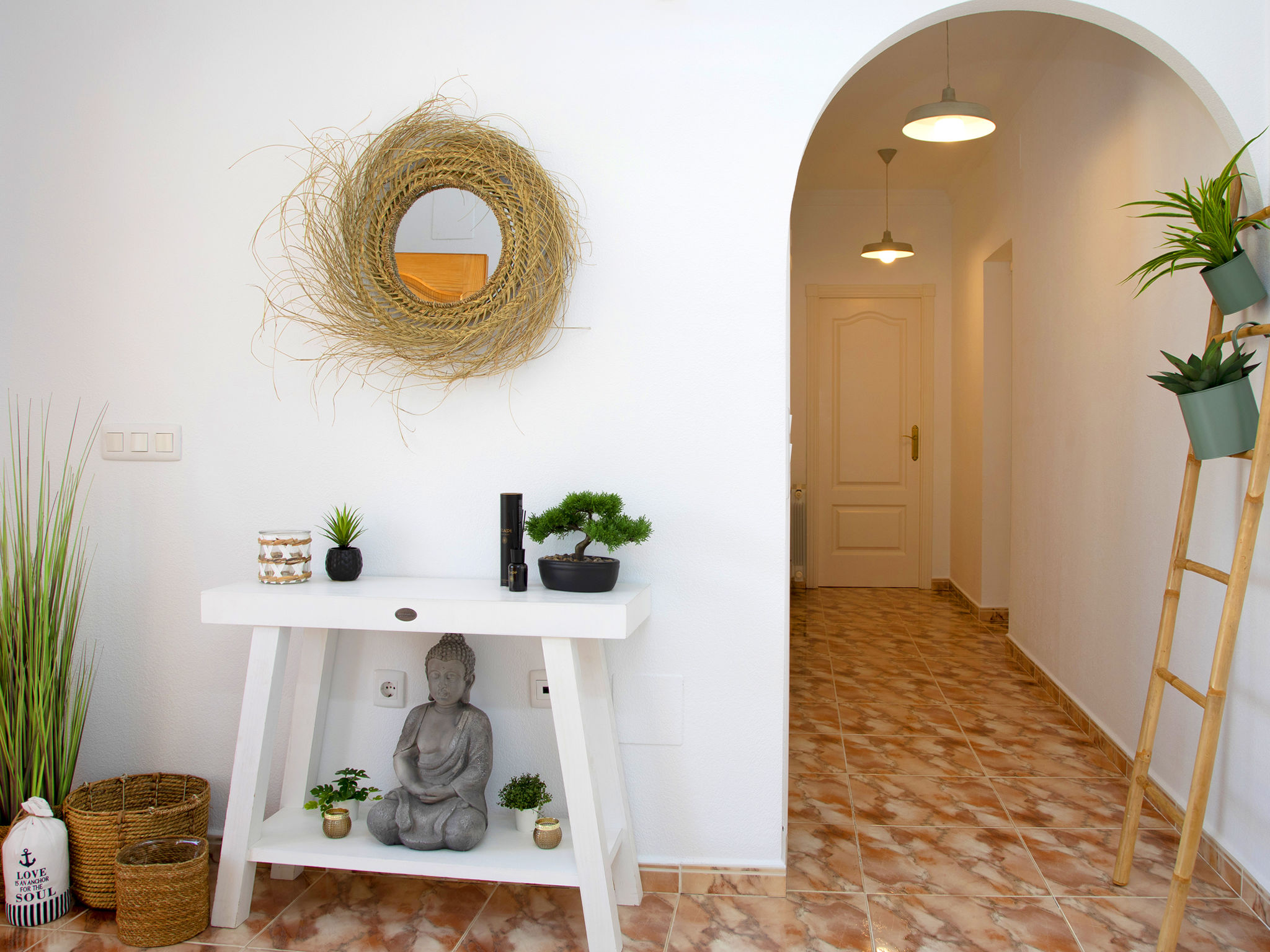 Holiday home for 10 on the Spanish coast