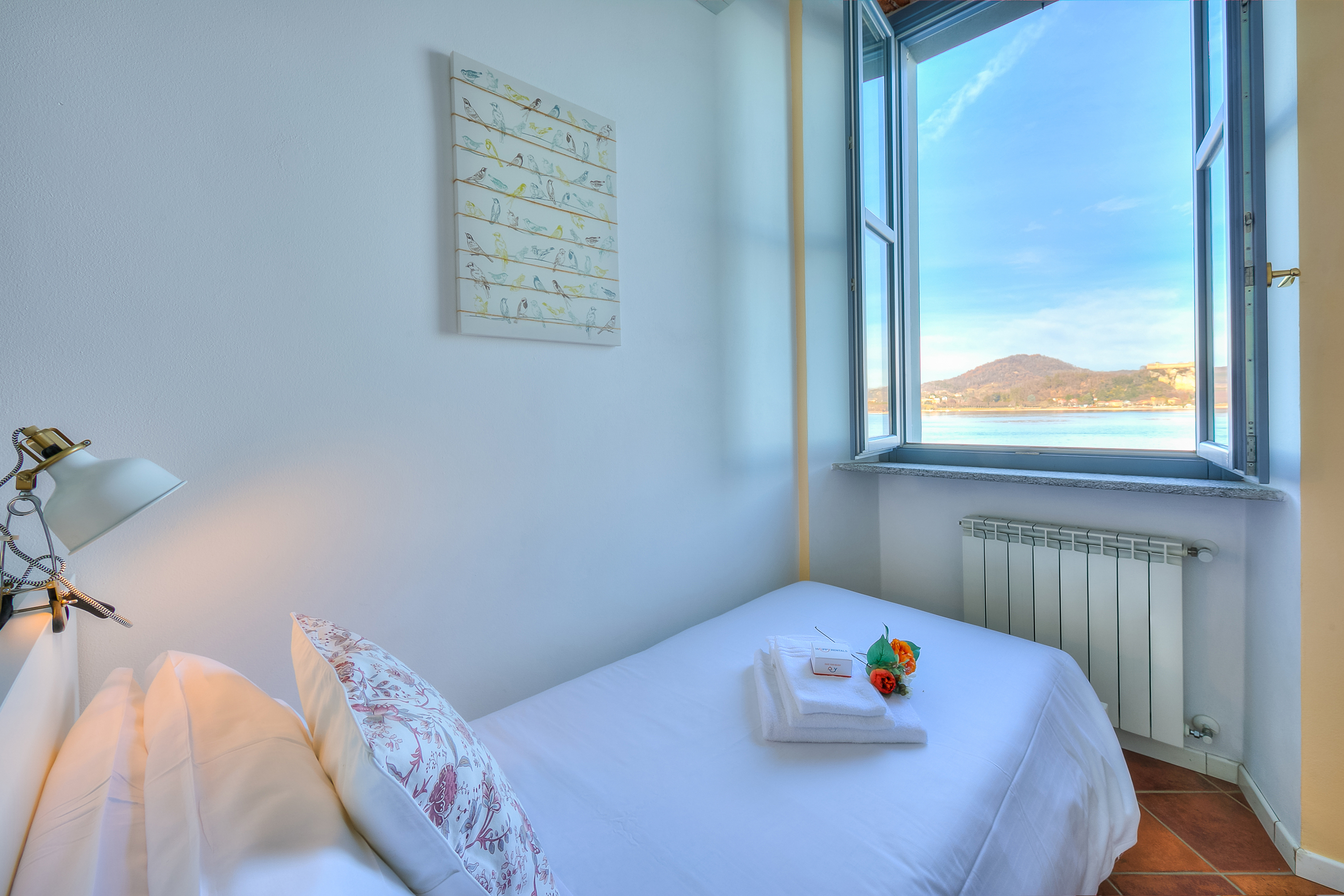 Bel appartement avec vue sur le lac