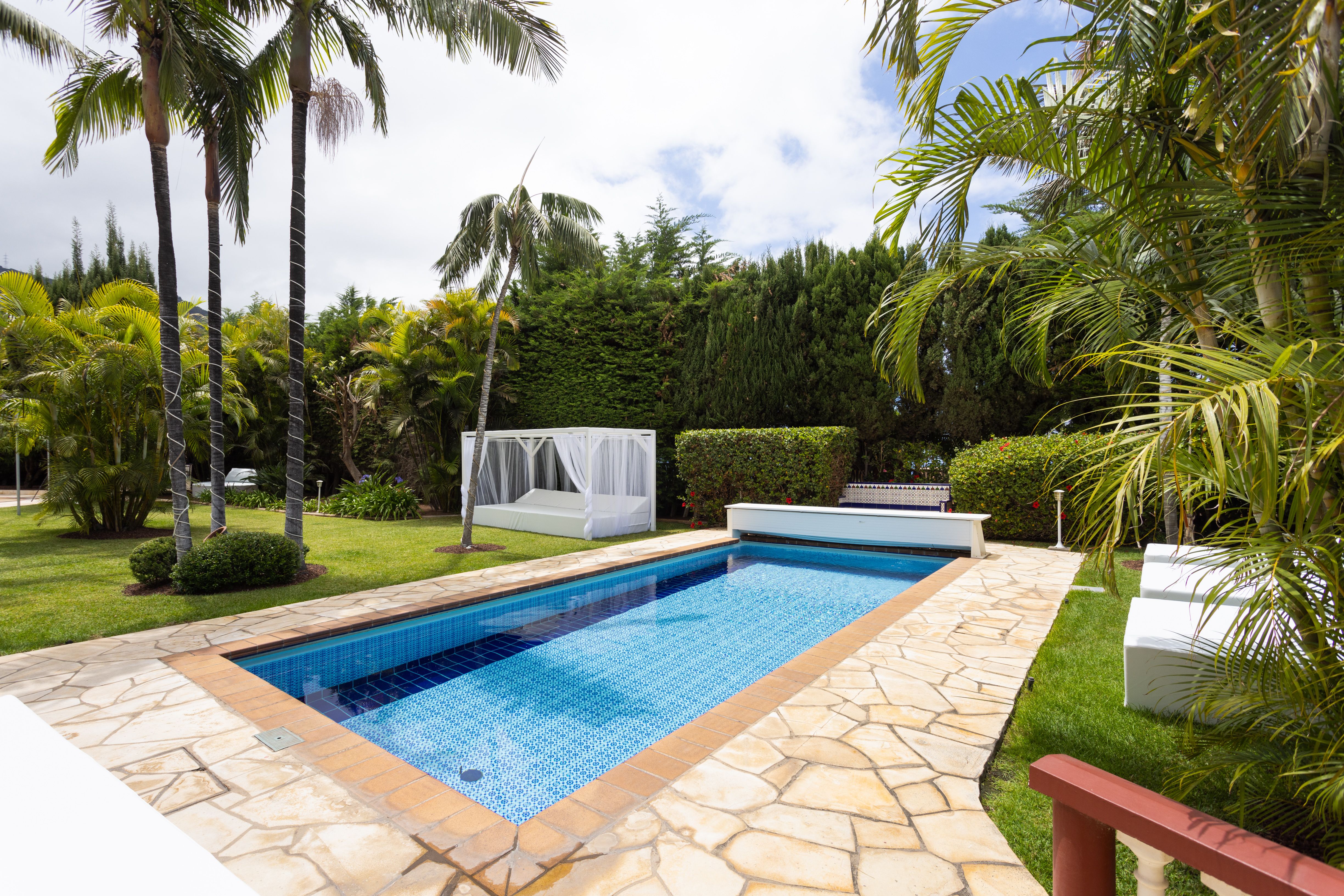 Luxe villa met privé sauna en jacuzzi