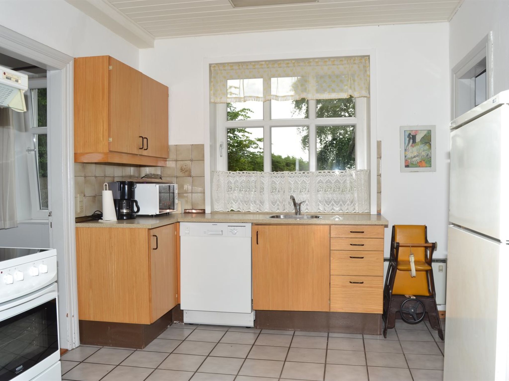Eccentric vacation home with lots of space