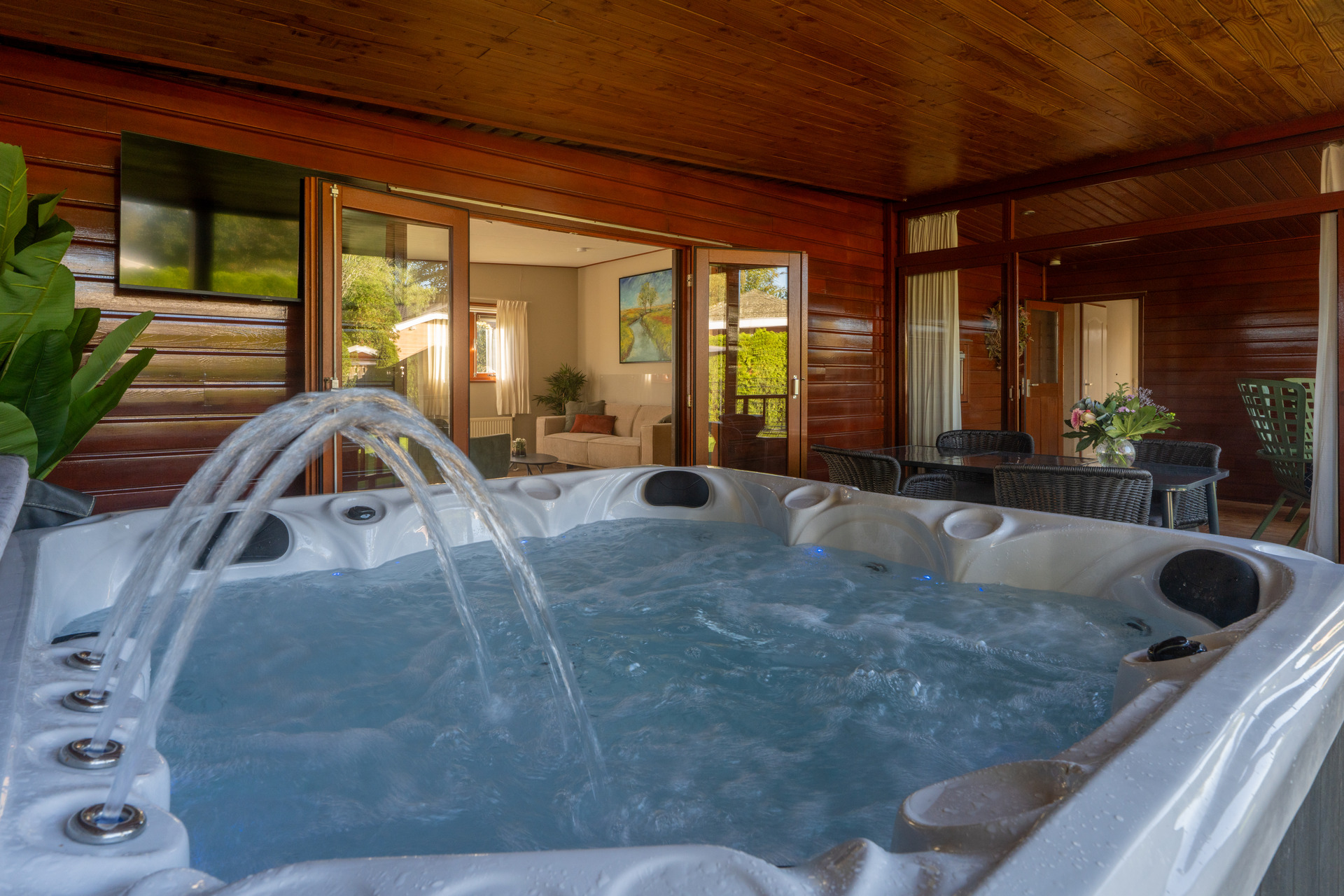 Séjour confortable avec jacuzzi et sauna