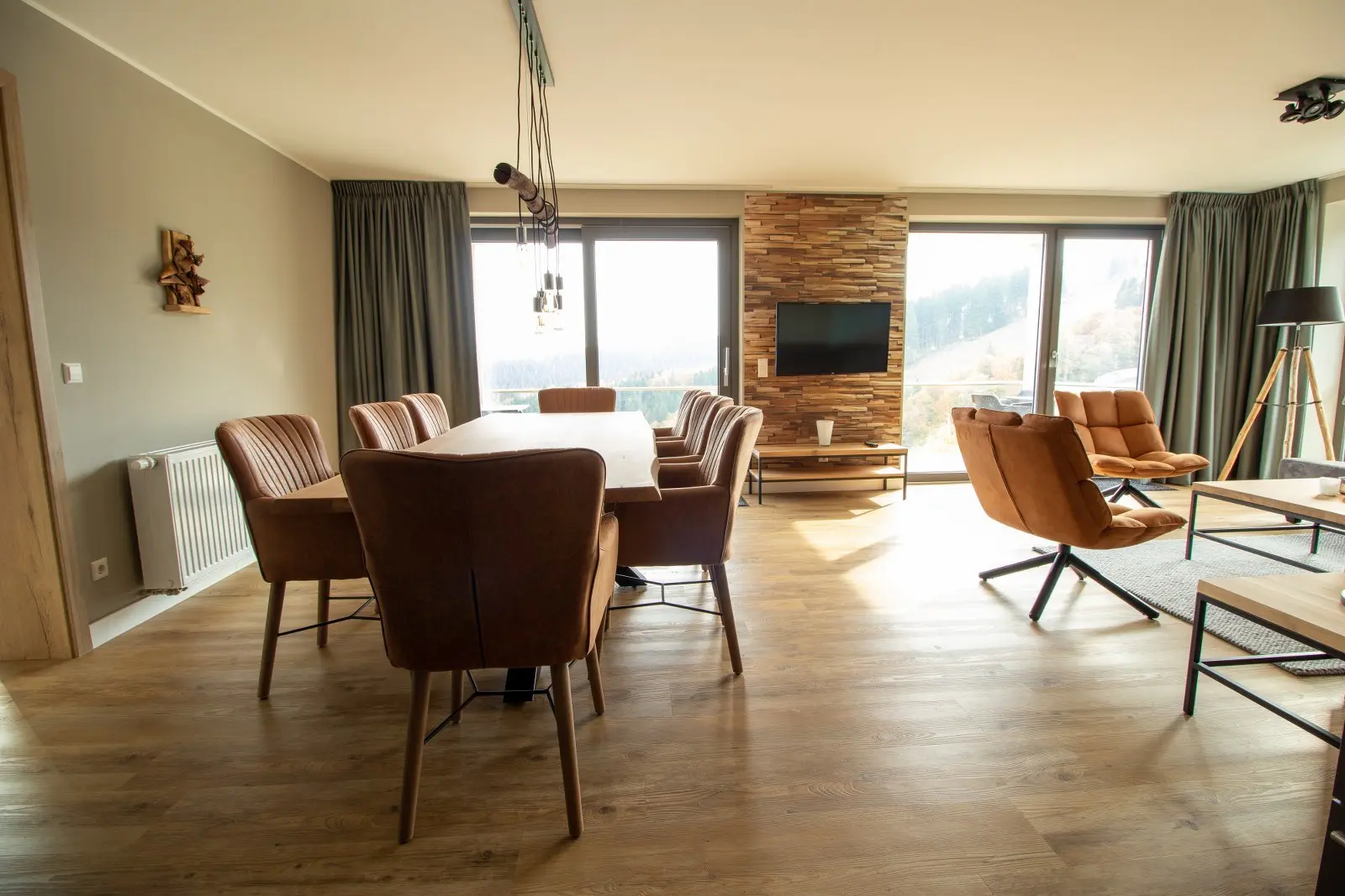 Wohnung mit herrlicher Aussicht (8p)