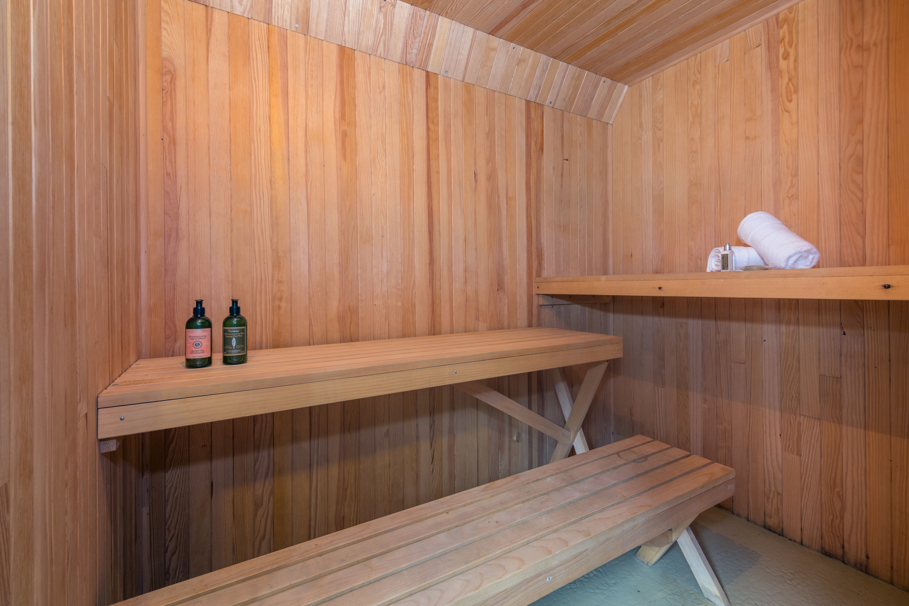 Group accommodation with beautiful view and sauna