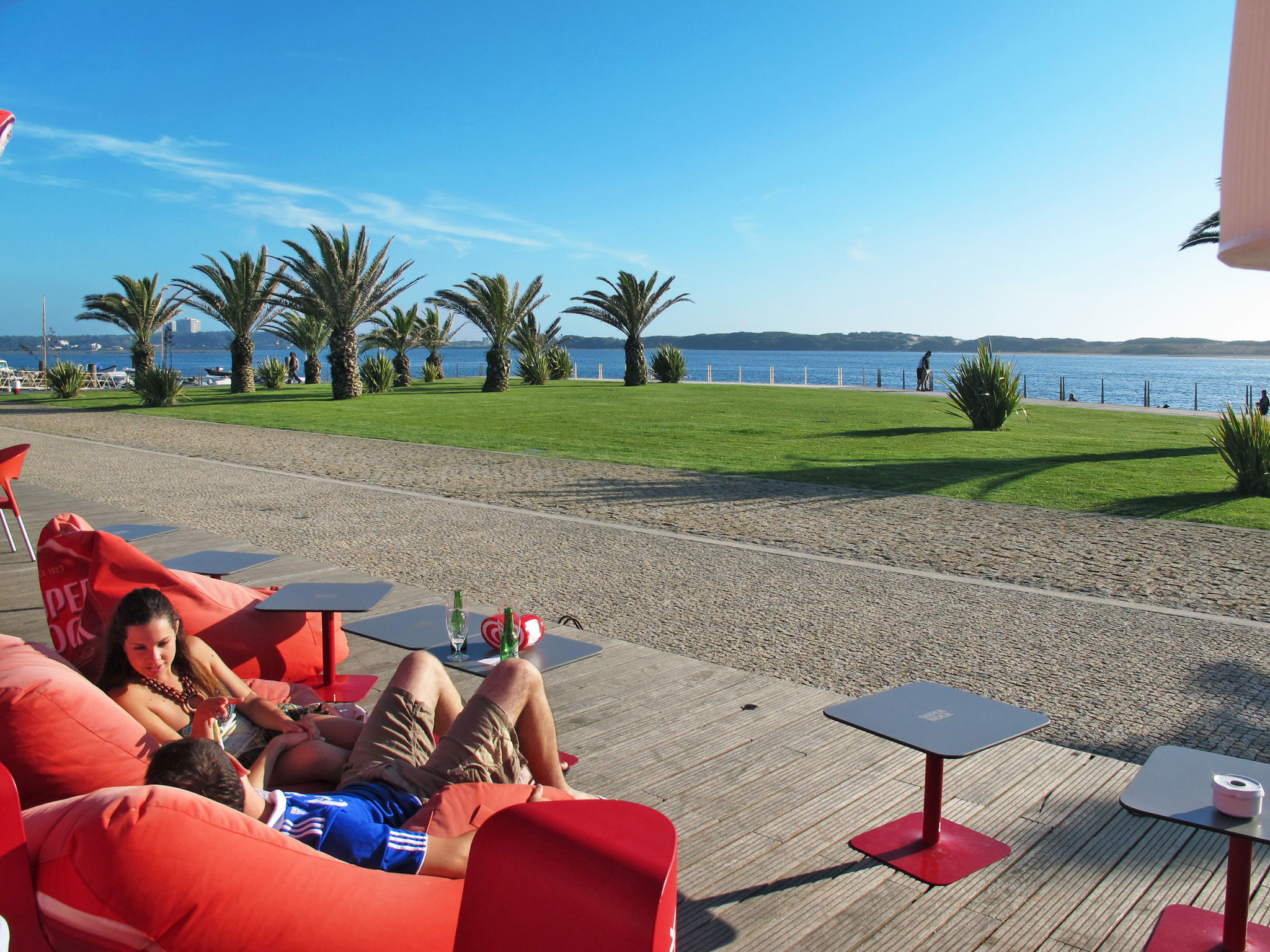 Groepsaccommodatie vlakbij zee met terras