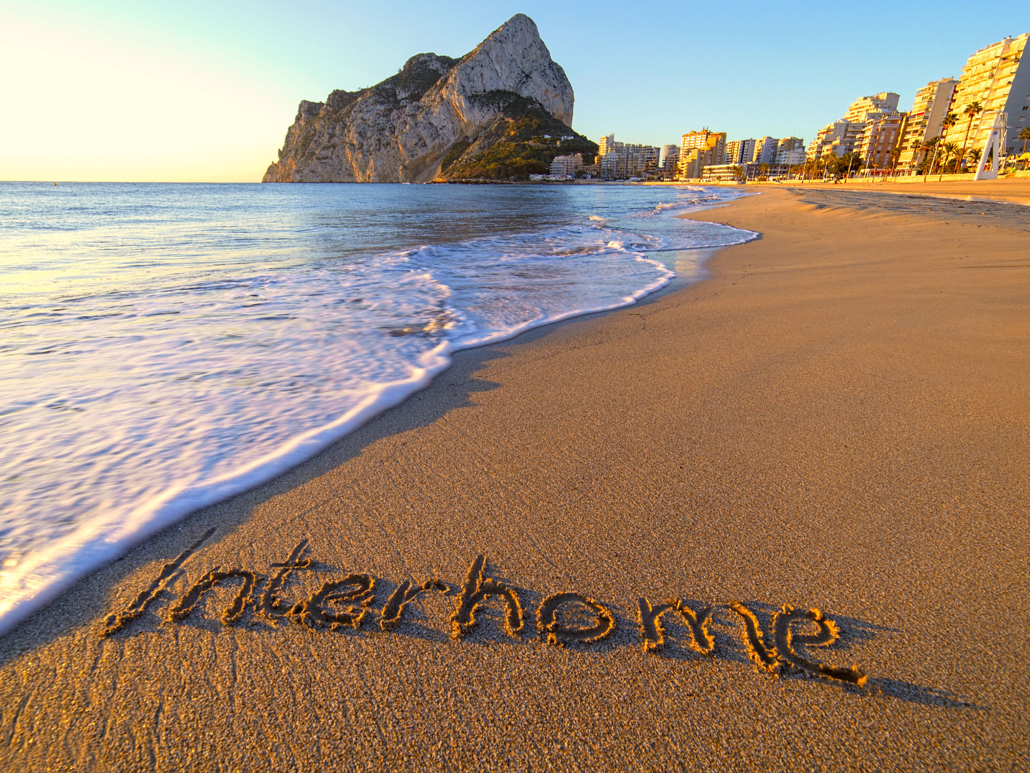 Holiday home for 10 on the Spanish coast