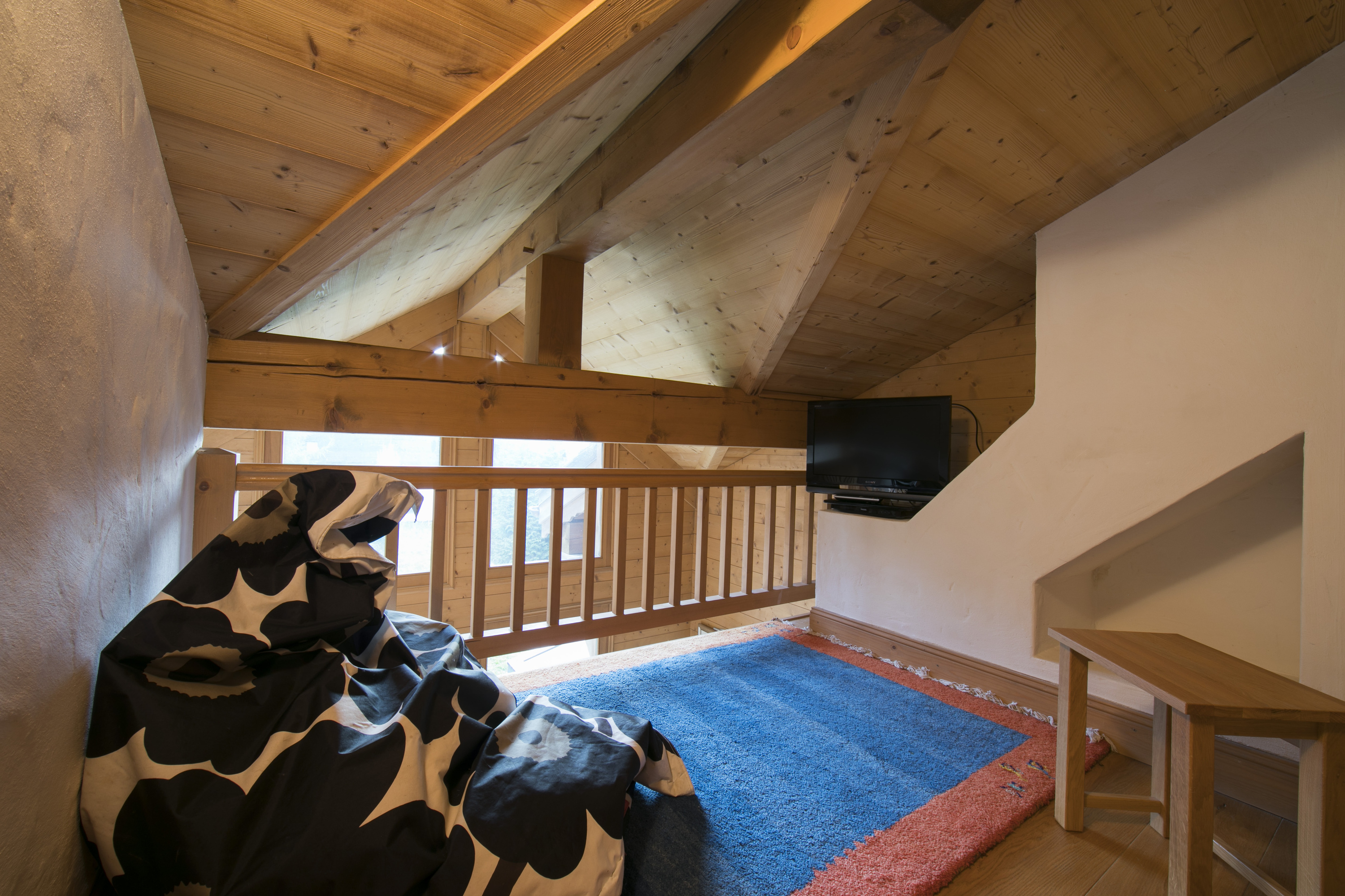 Luxuriöse Gruppenunterkunft in den Bergen mit Sauna