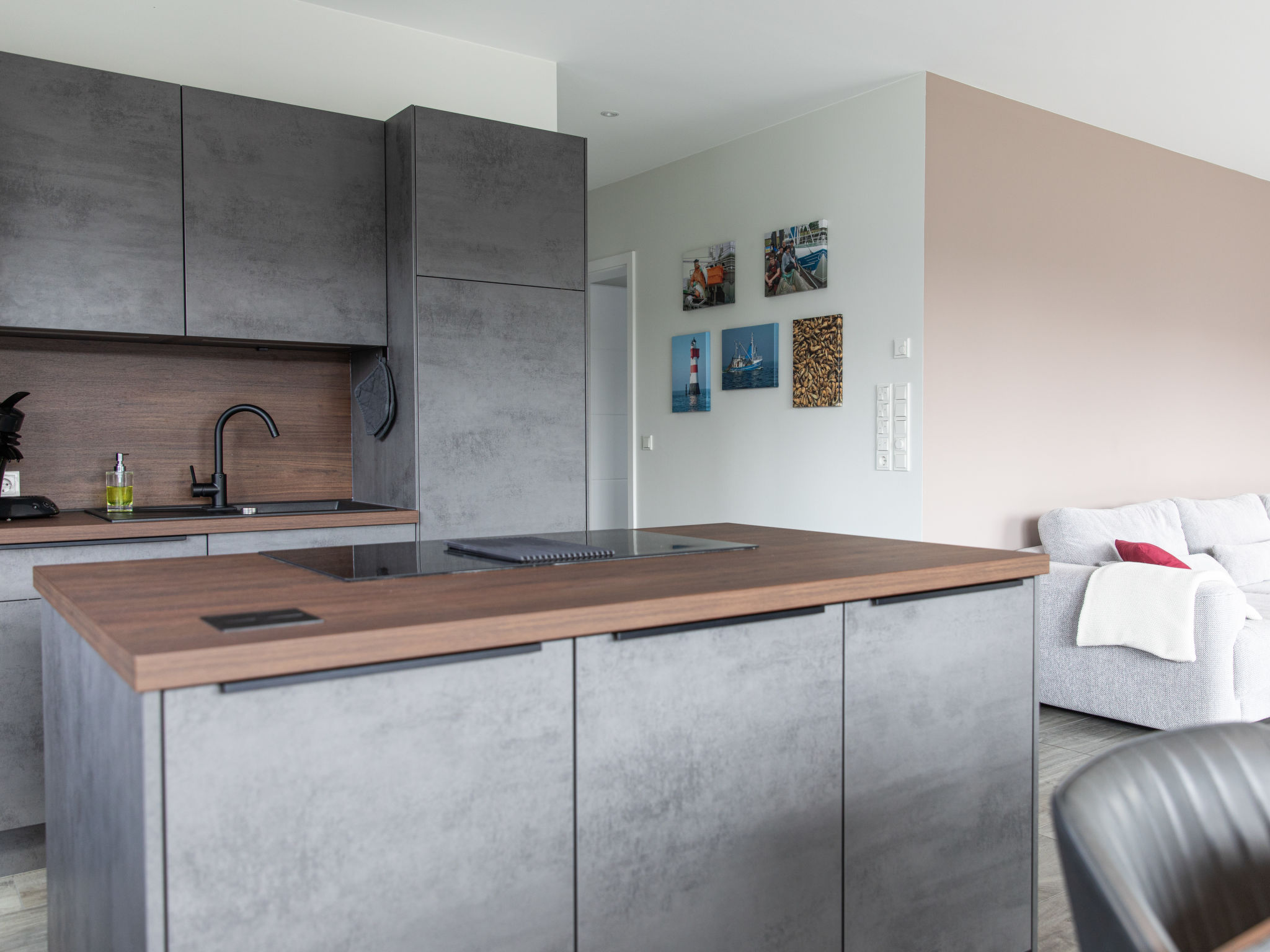 Modern huis met sauna en balkon