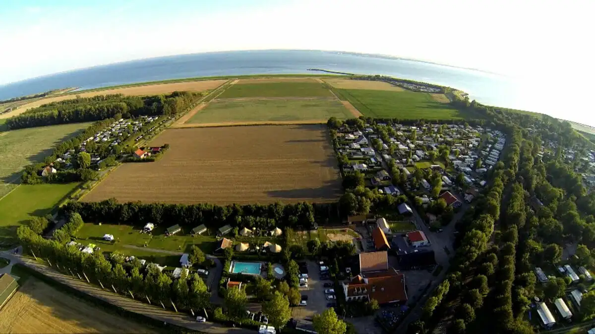 Crossover Lodge (5p) in Zeeland
