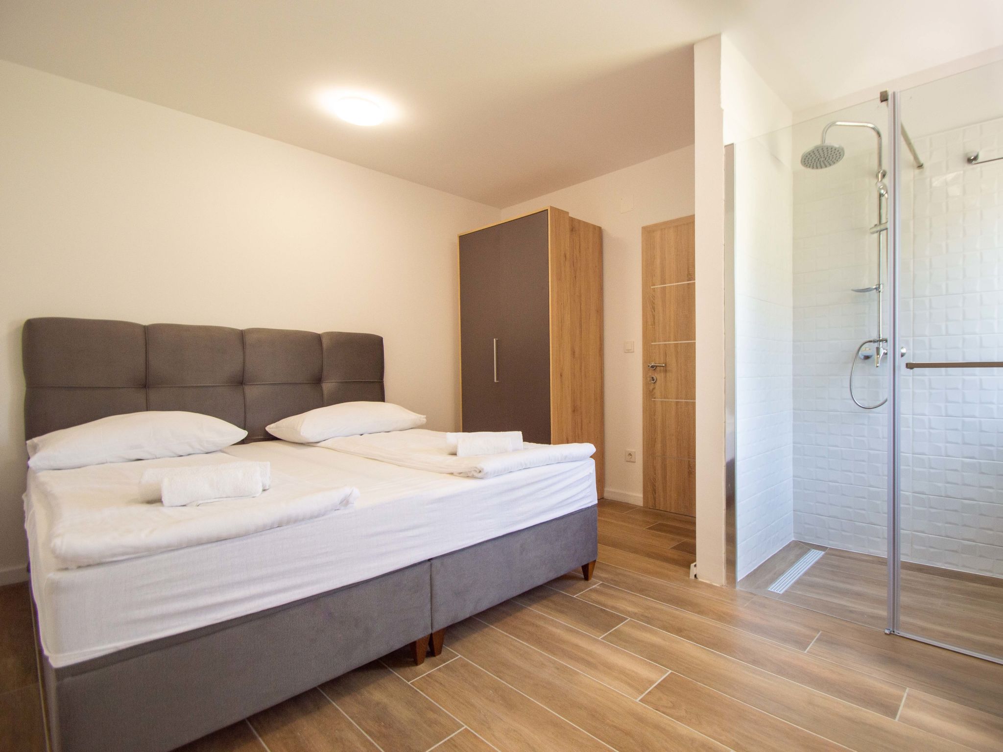 Group accommodation (15p) in Croatia