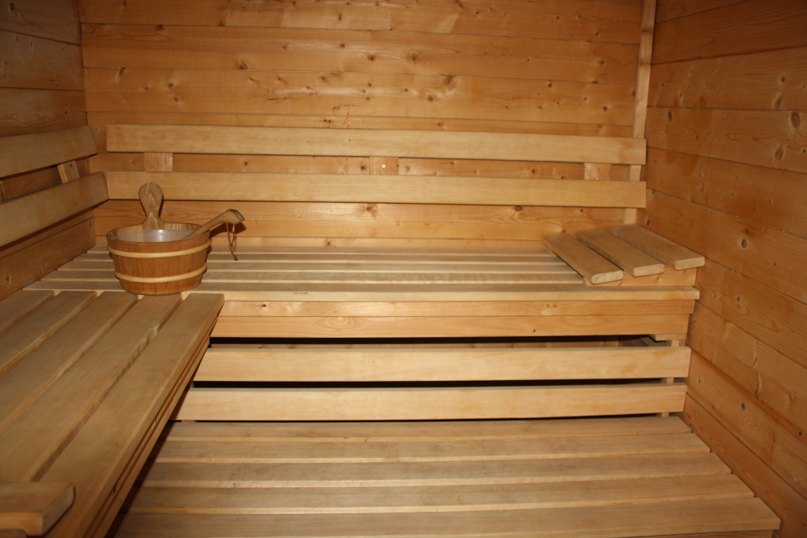 Wellness cottage with sauna and jacuzzi