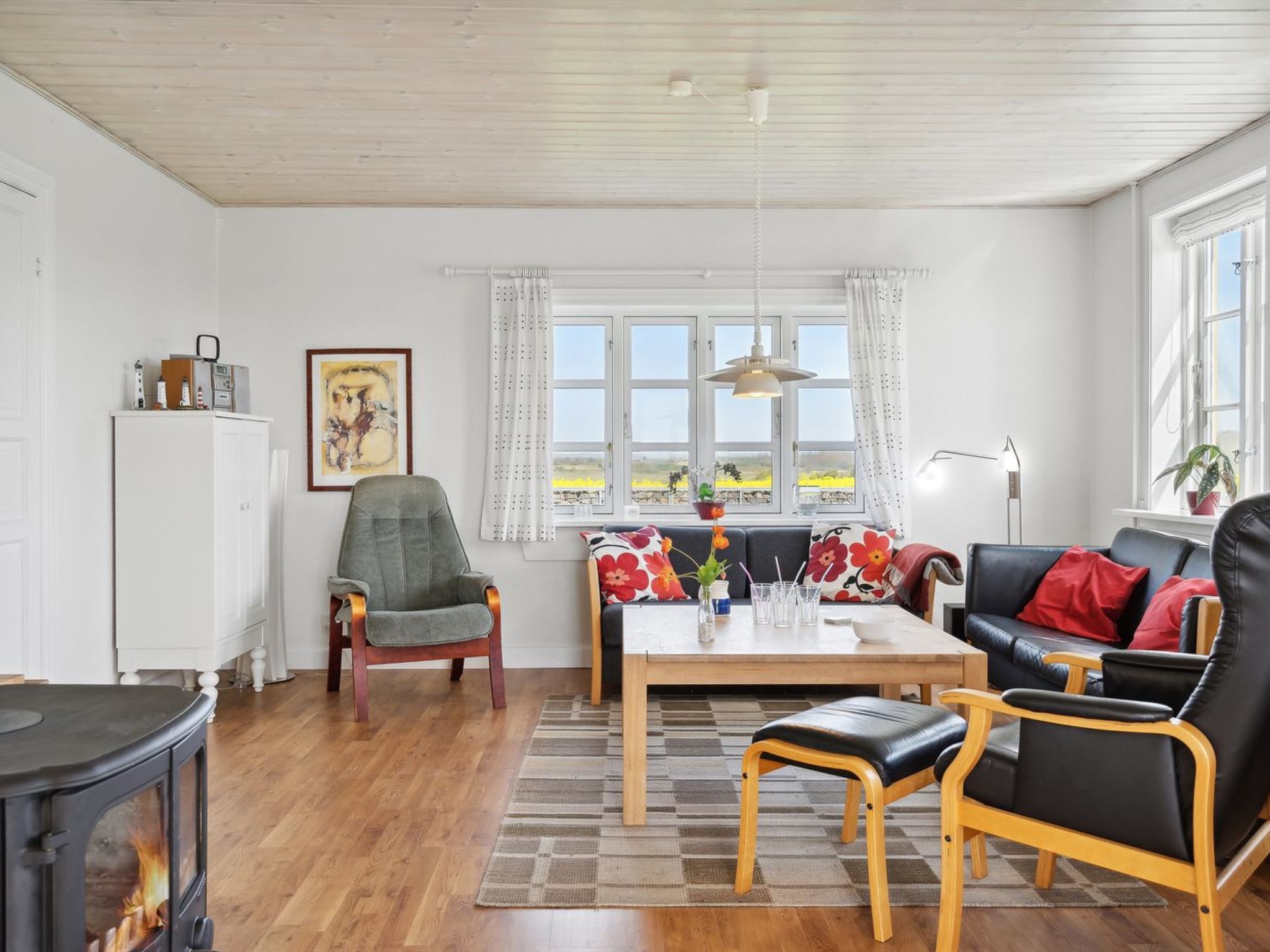Holiday home 700 meters from the sea (9p)