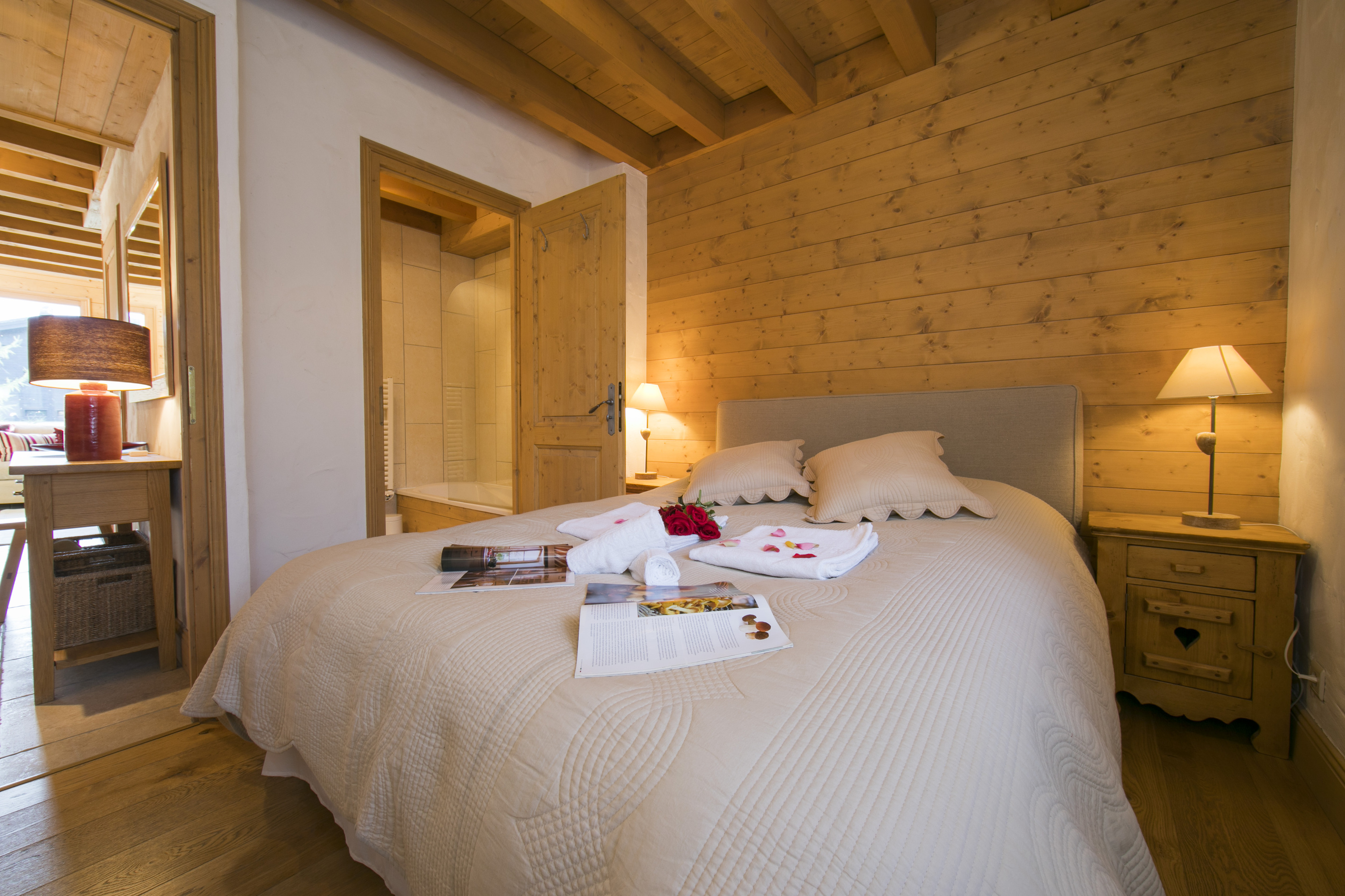 Luxuriöse Gruppenunterkunft in den Bergen mit Sauna