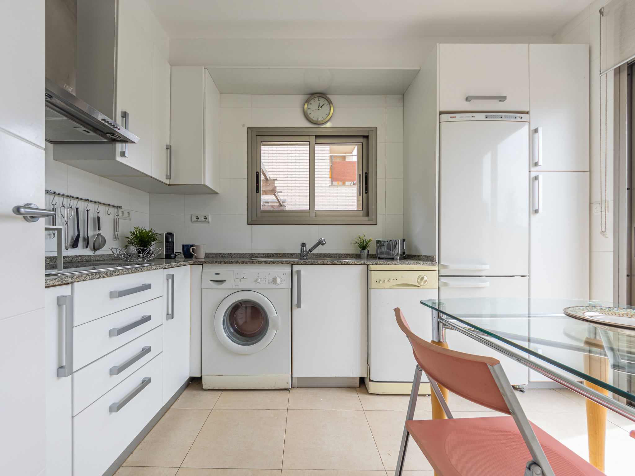 Modernes Ferienhaus für 4 Personen + Pool