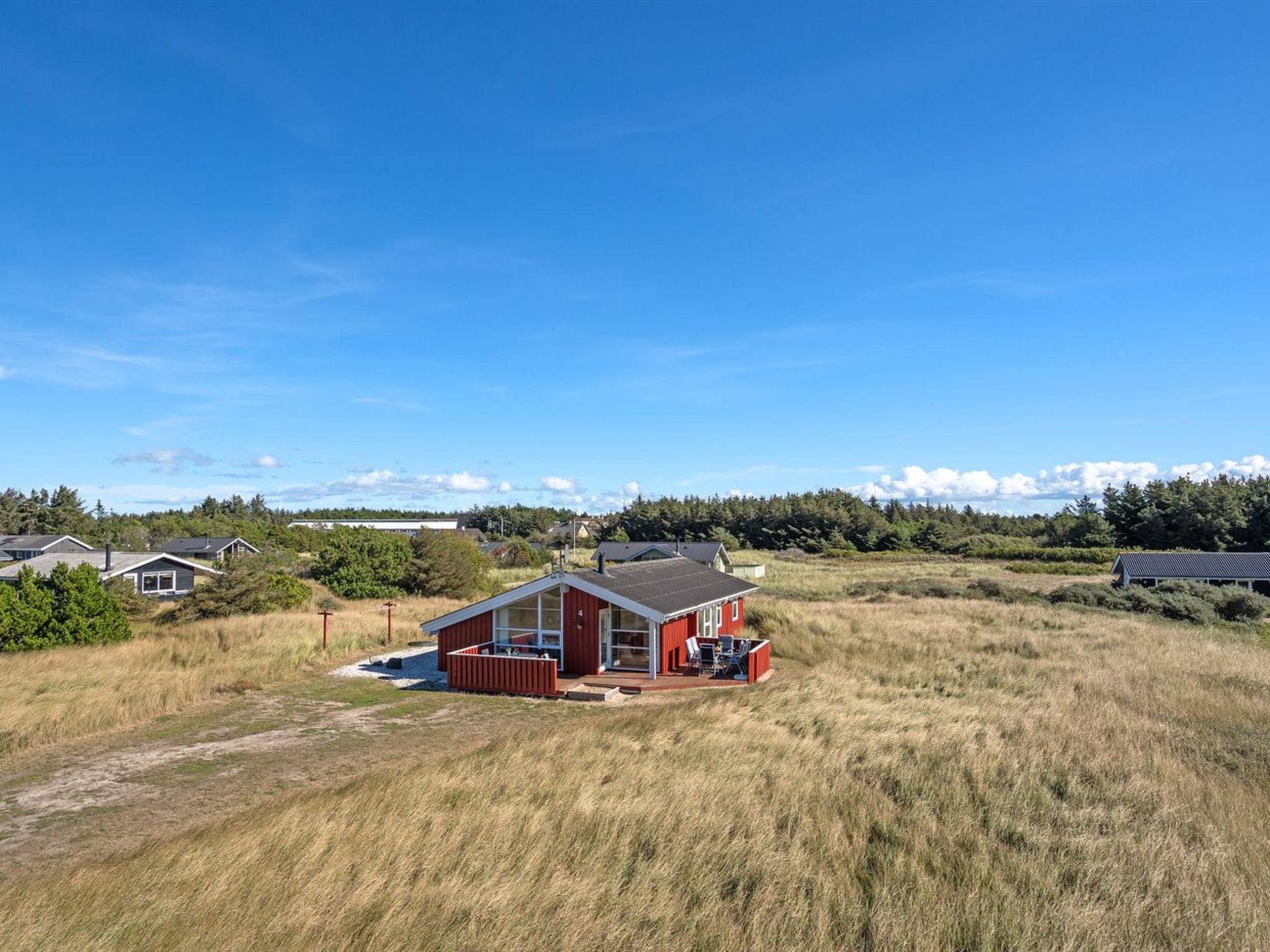 Holiday home with privacy and sauna