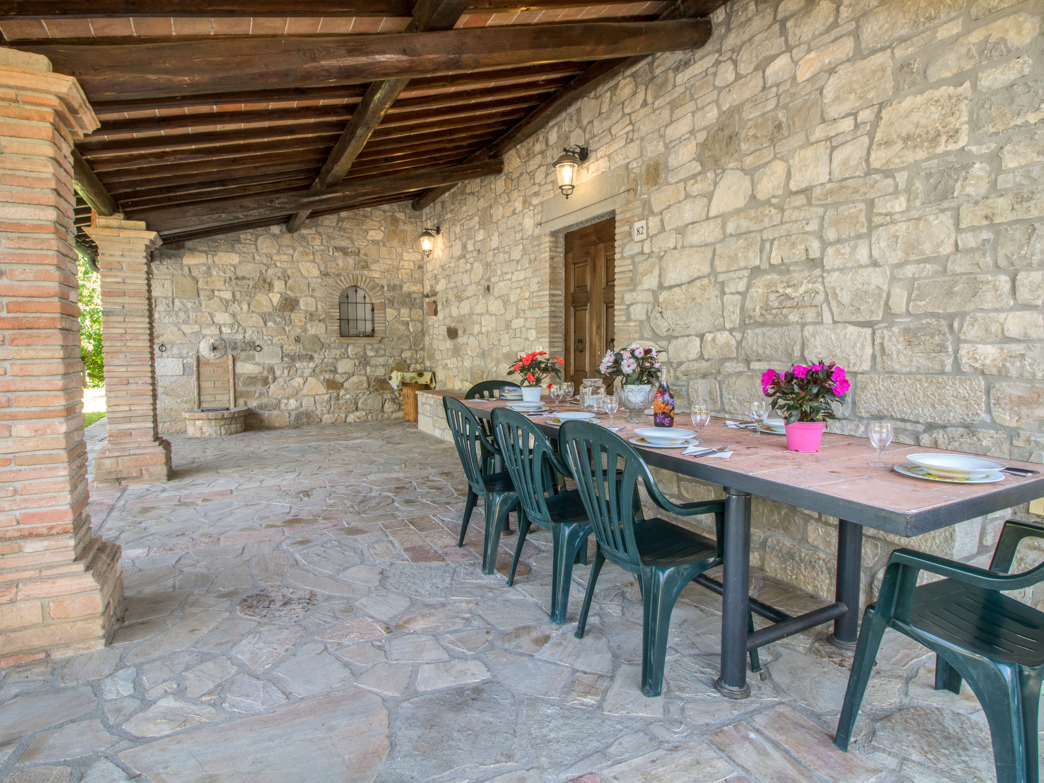 Maison avec piscine dans les collines