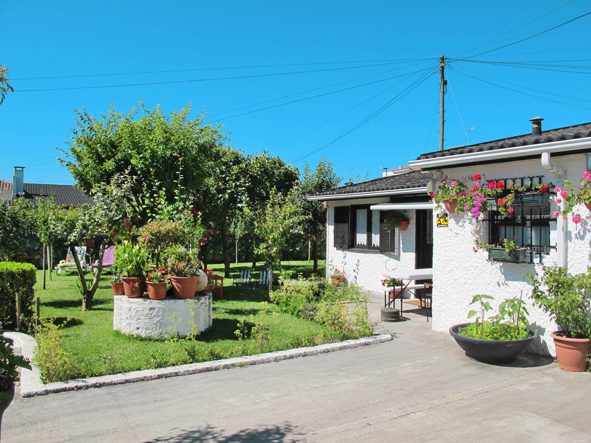 Logement de vacances près de la mer avec jardin à Fão