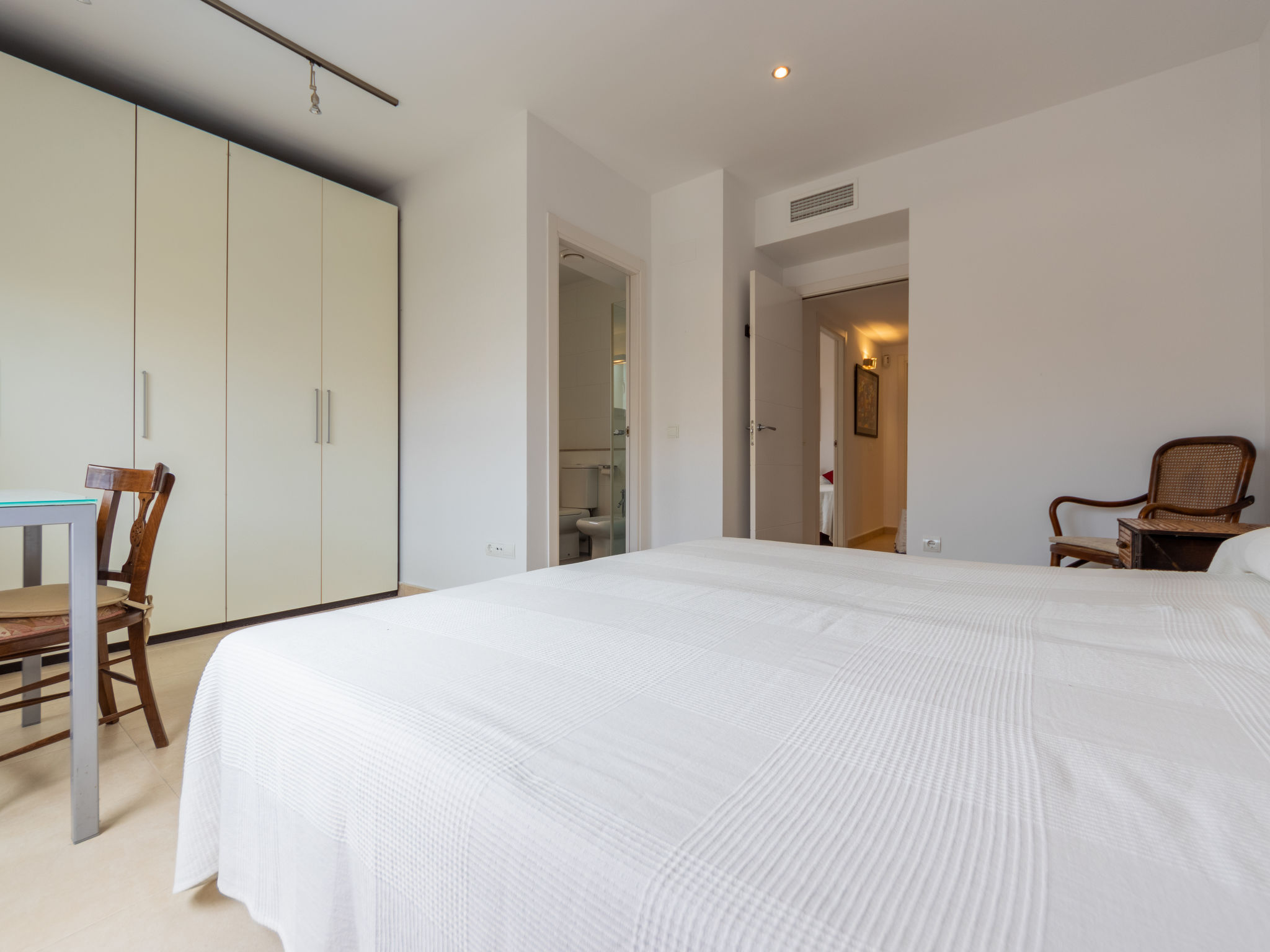 Modernes Ferienhaus für 4 Personen + Pool
