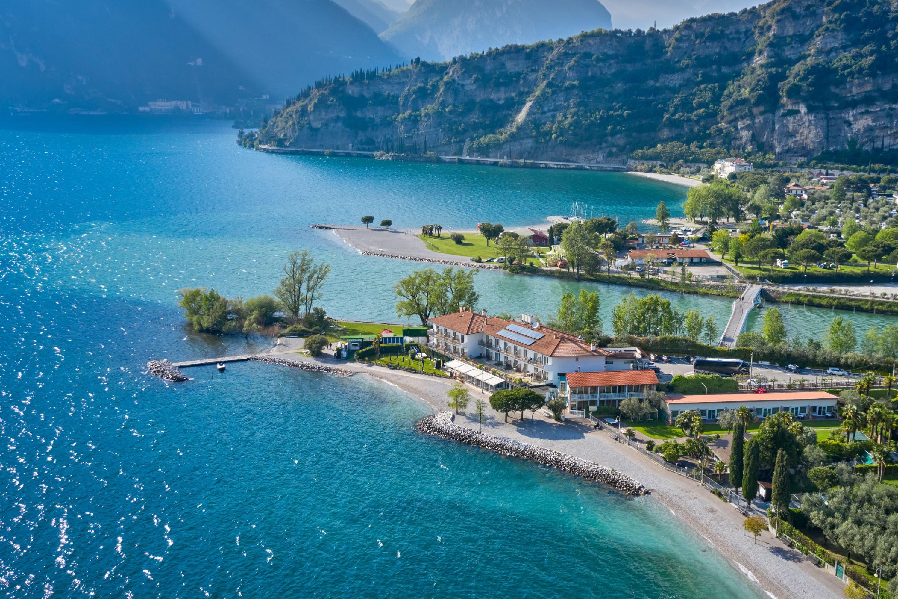 Logement de vacances situé au bord d'un lac