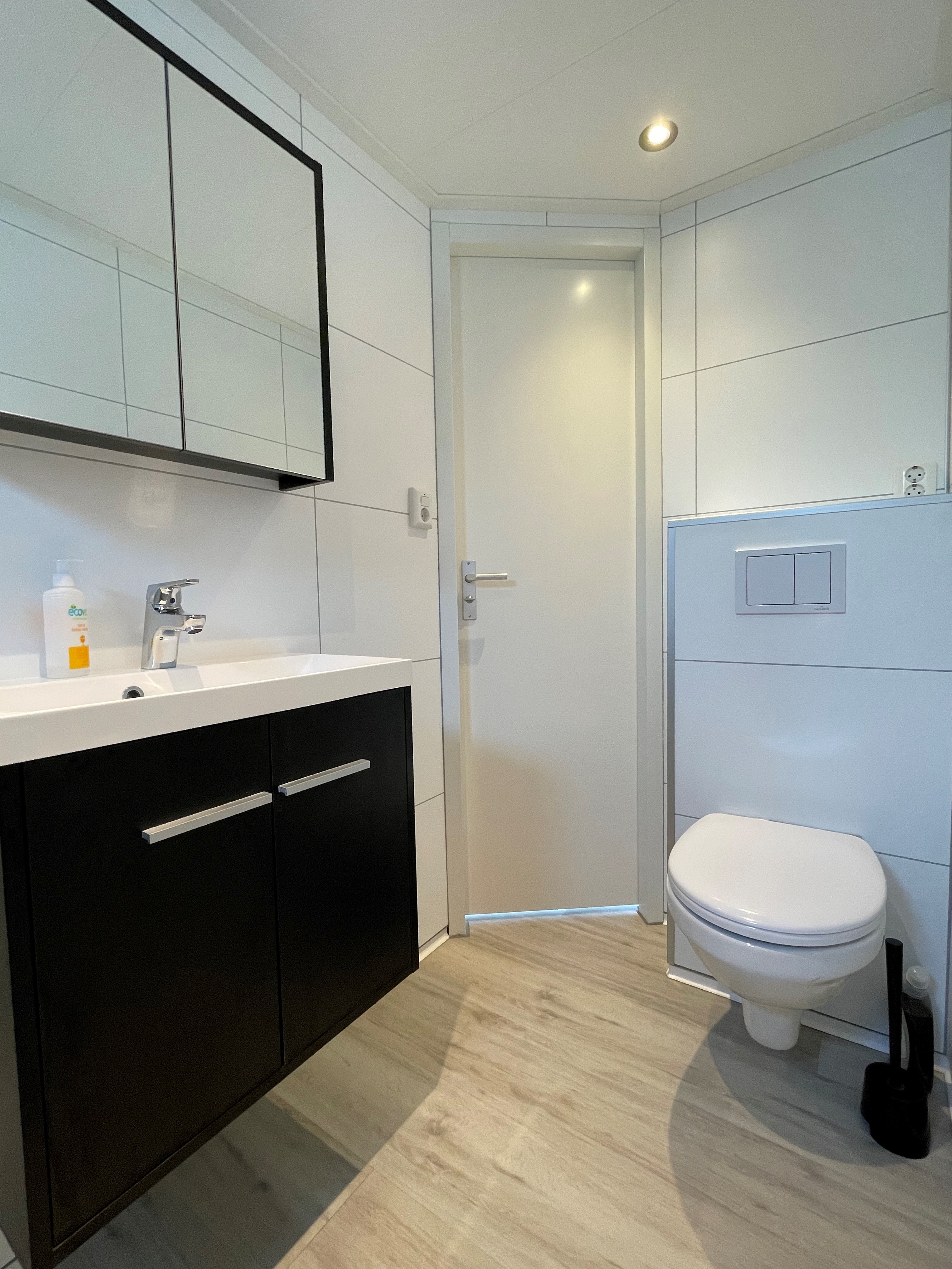 Beach house Zeeland for 5 people