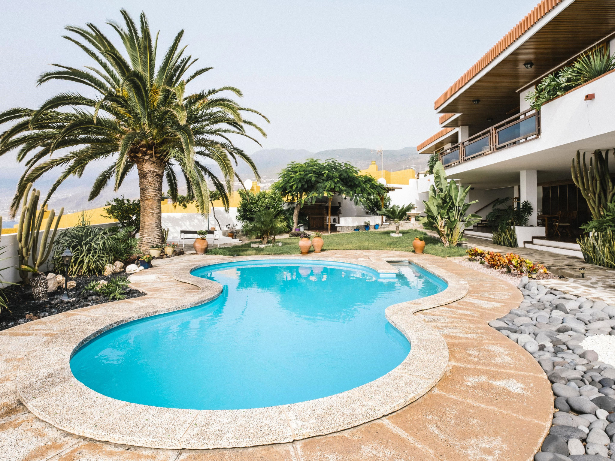 Ferienhaus für 3 Personen mit Pool