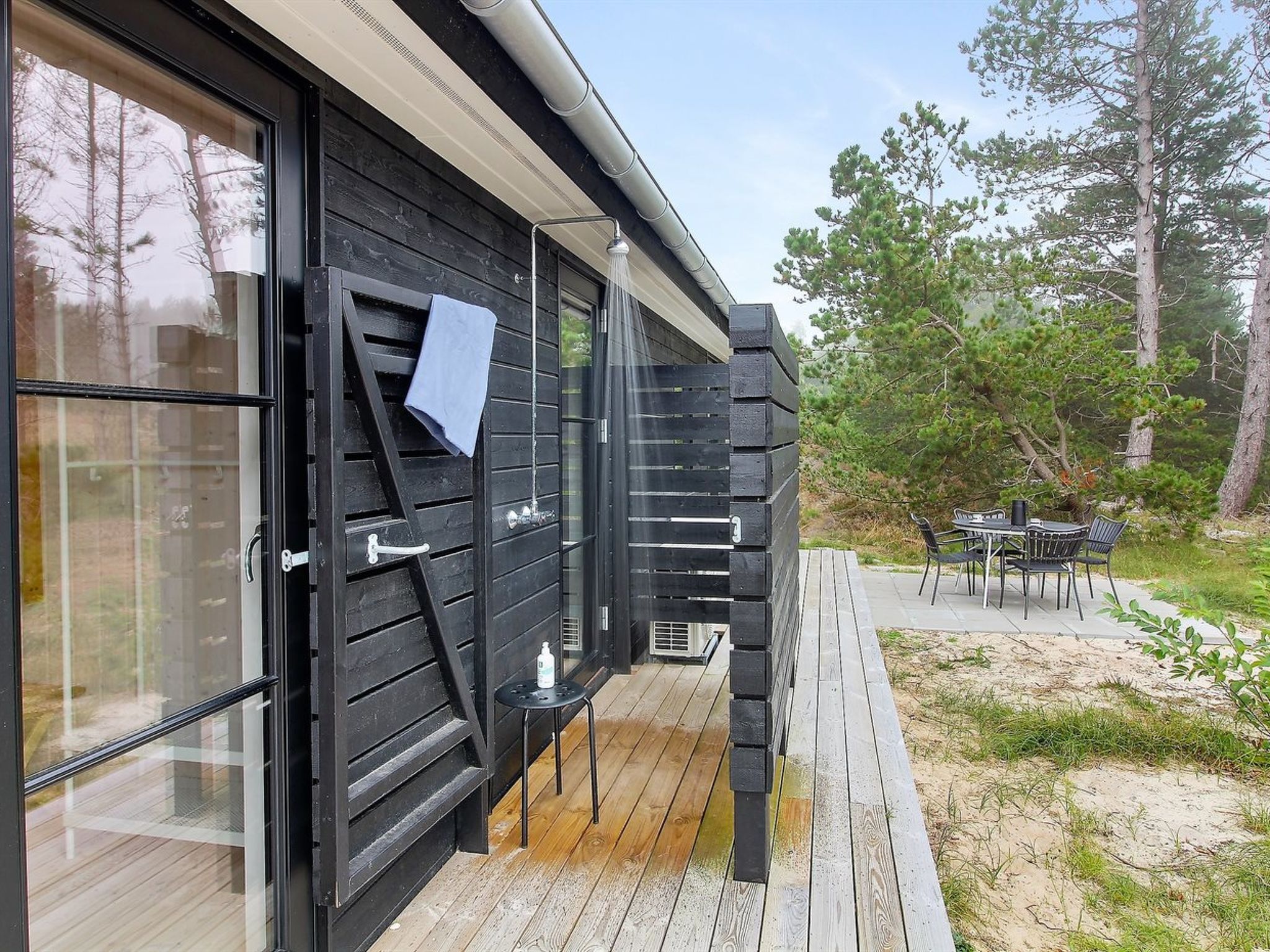 Modern holiday home in nature