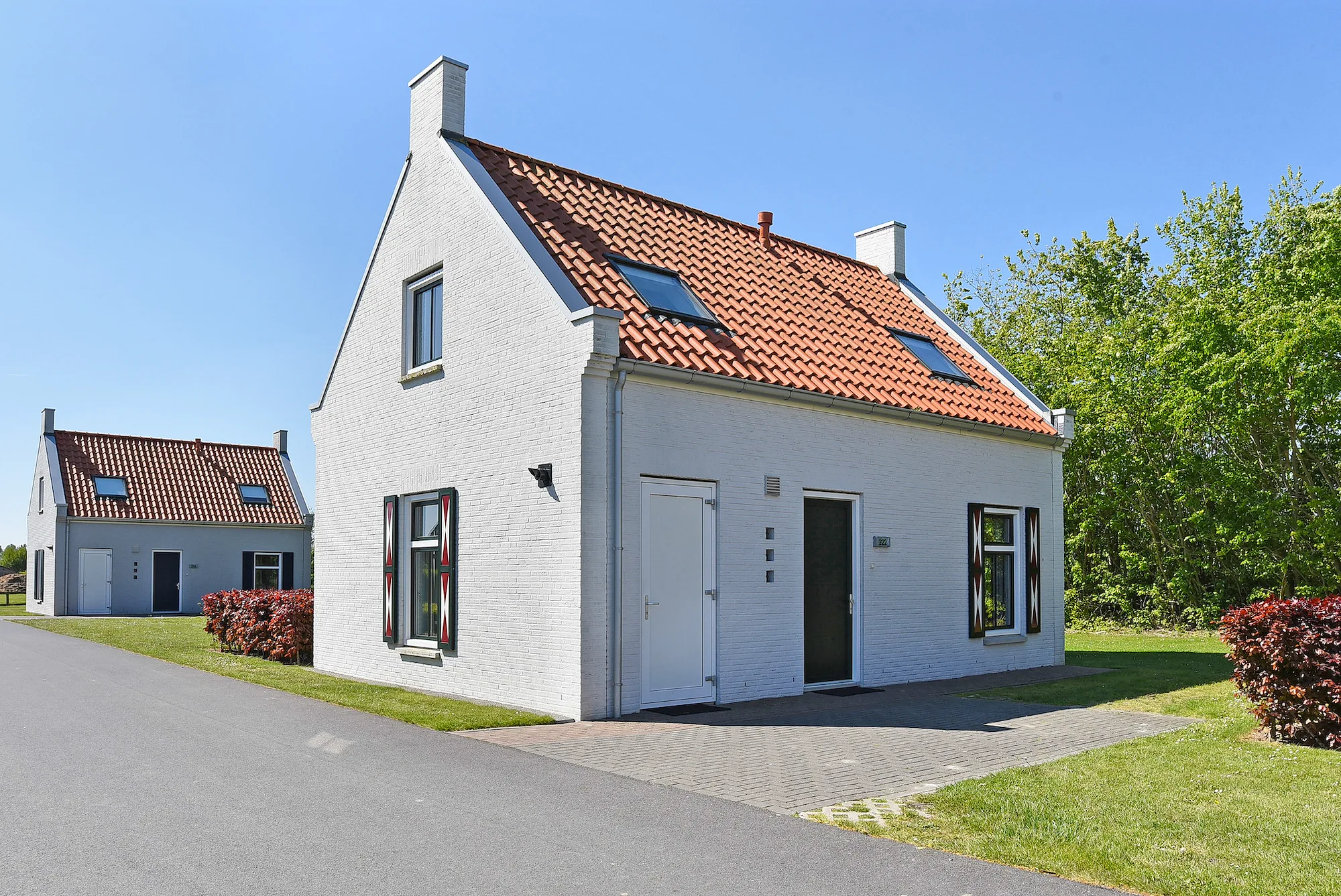 Moderne Gruppenunterkunft in einem schönen Dorf